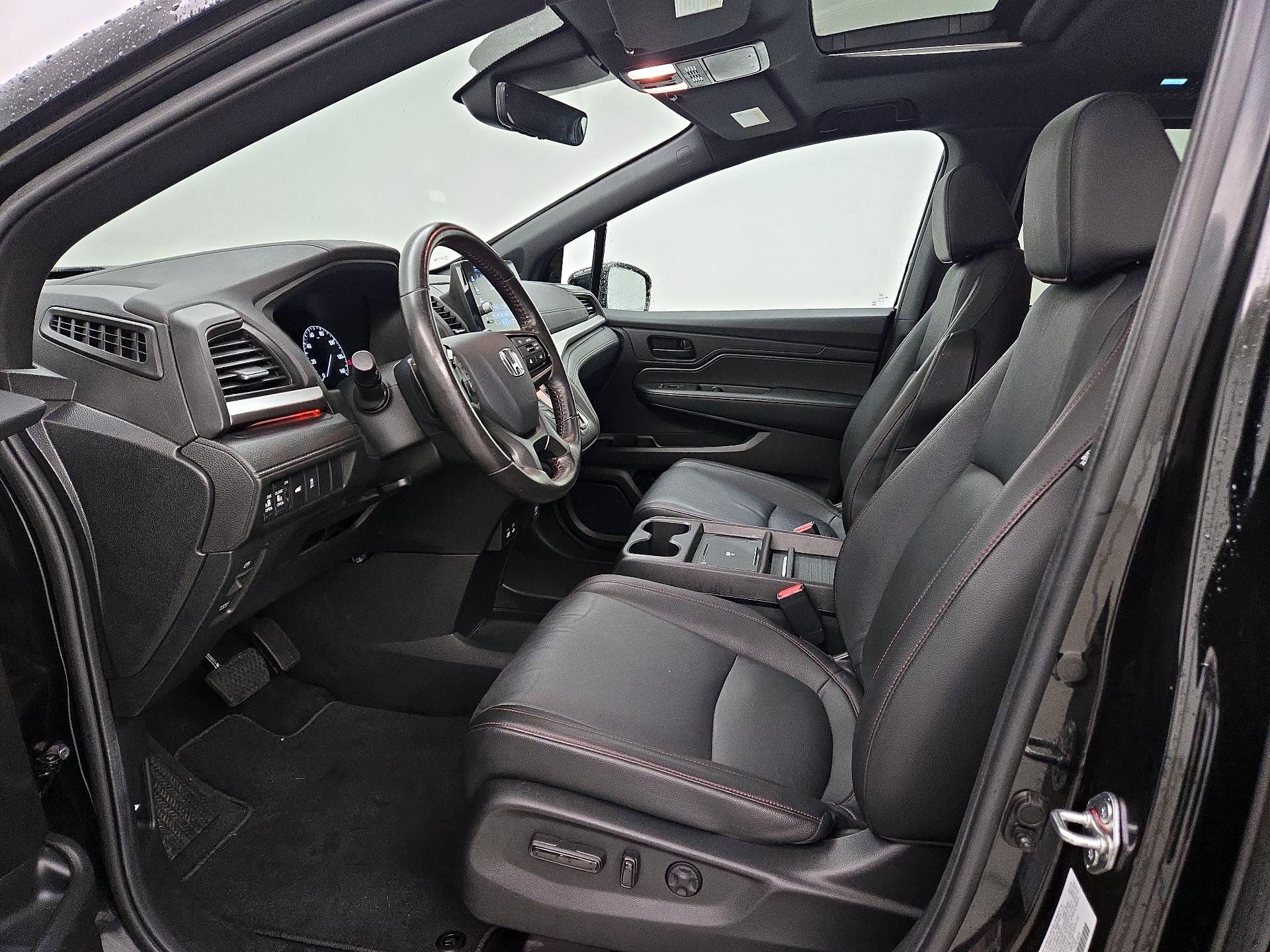Thumbnail: 2025 Honda Odyssey - 11