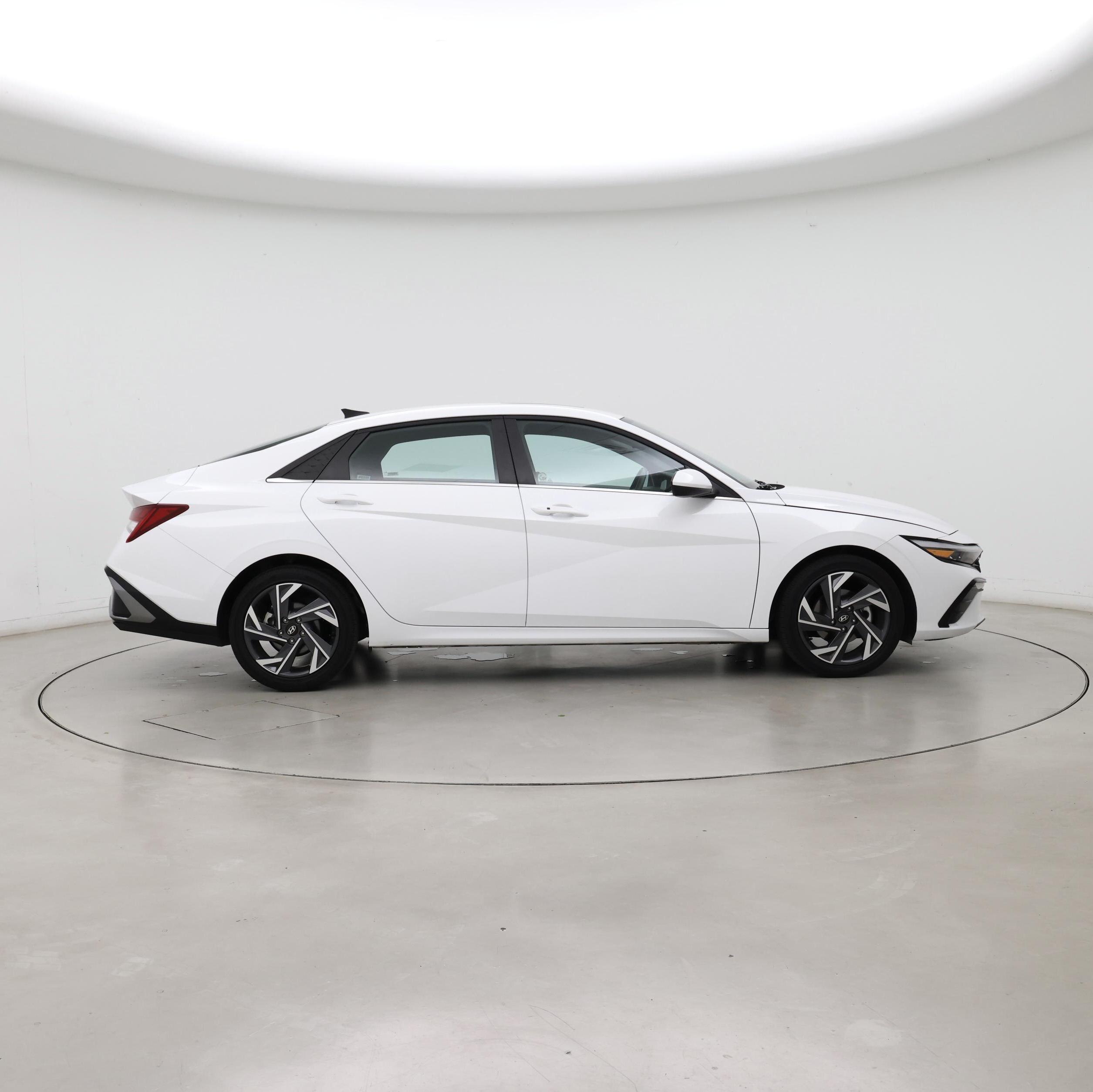 Thumbnail: 2025 Hyundai Elantra - 7