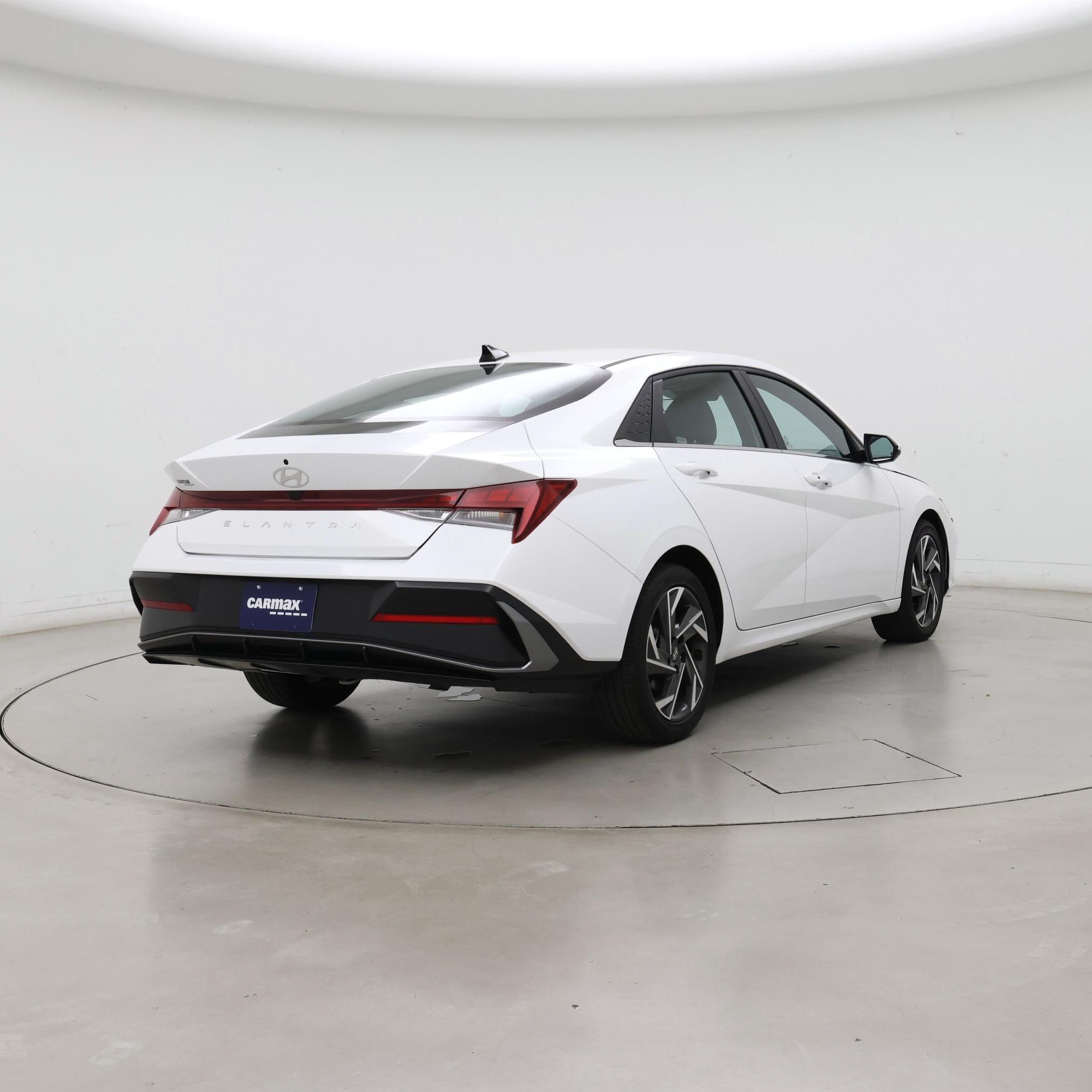 Thumbnail: 2025 Hyundai Elantra - 8