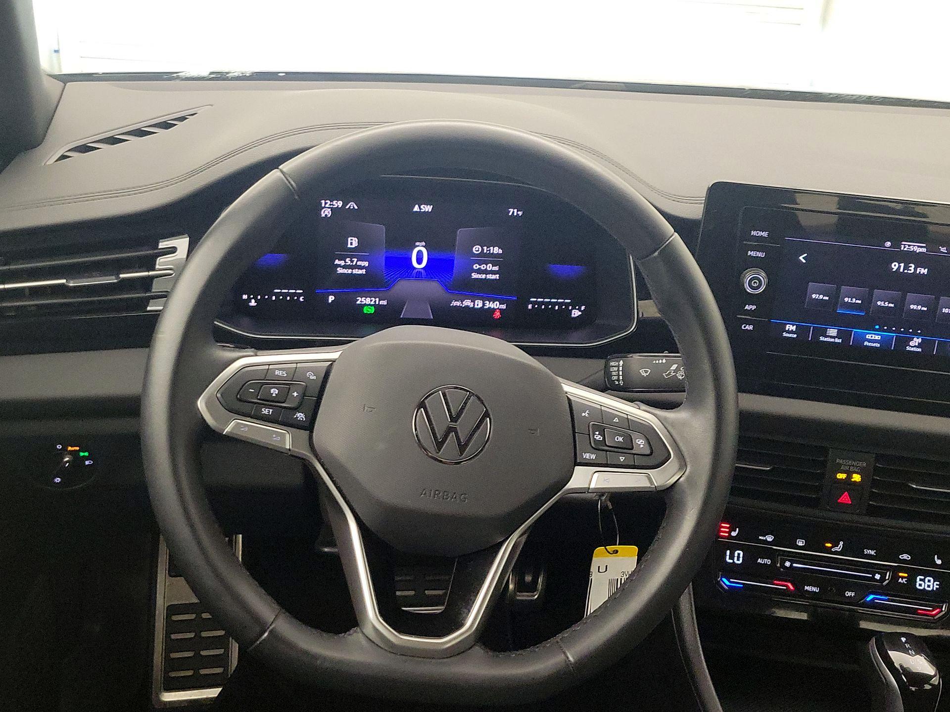 Thumbnail: 2025 Volkswagen Jetta - 10