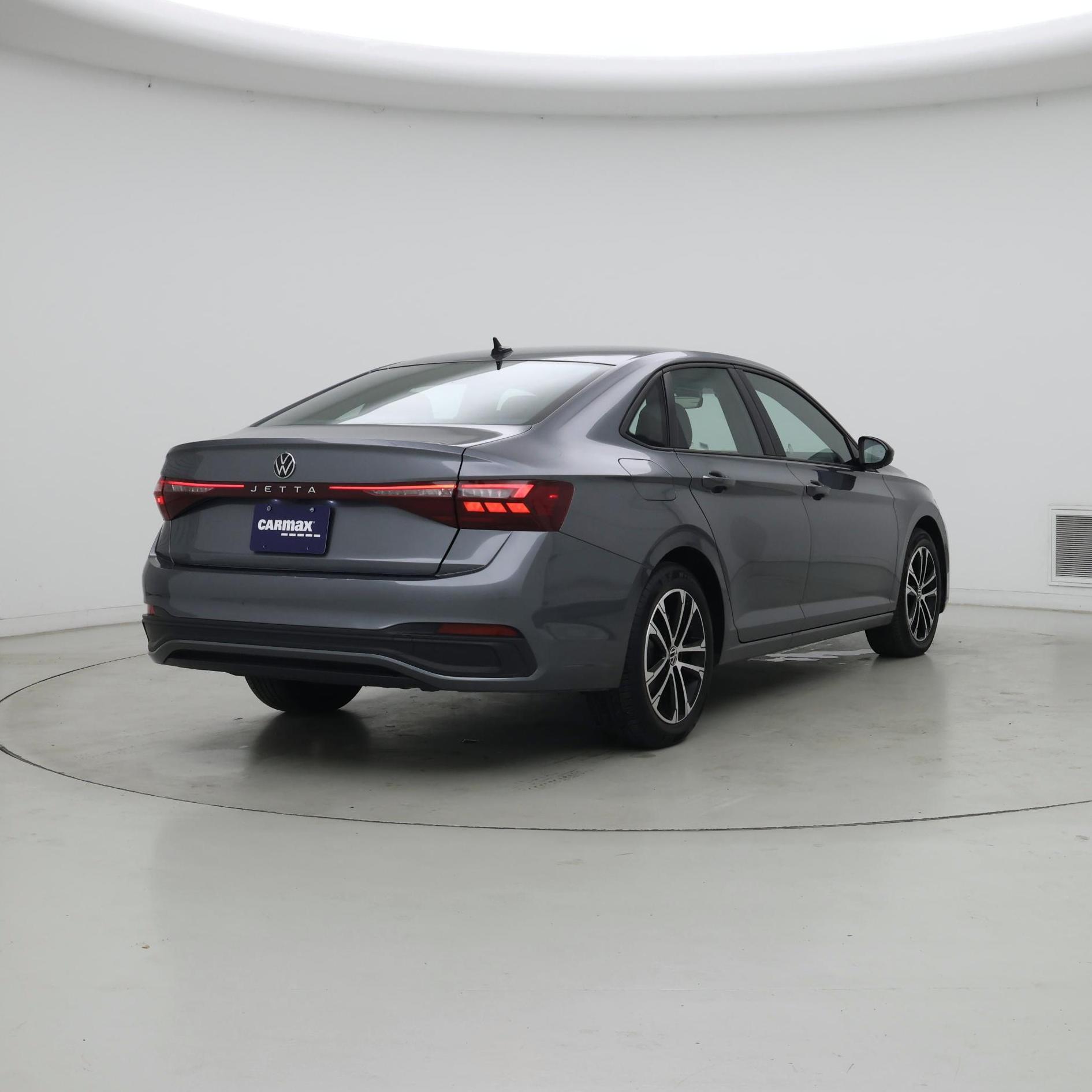 Thumbnail: 2025 Volkswagen Jetta - 8