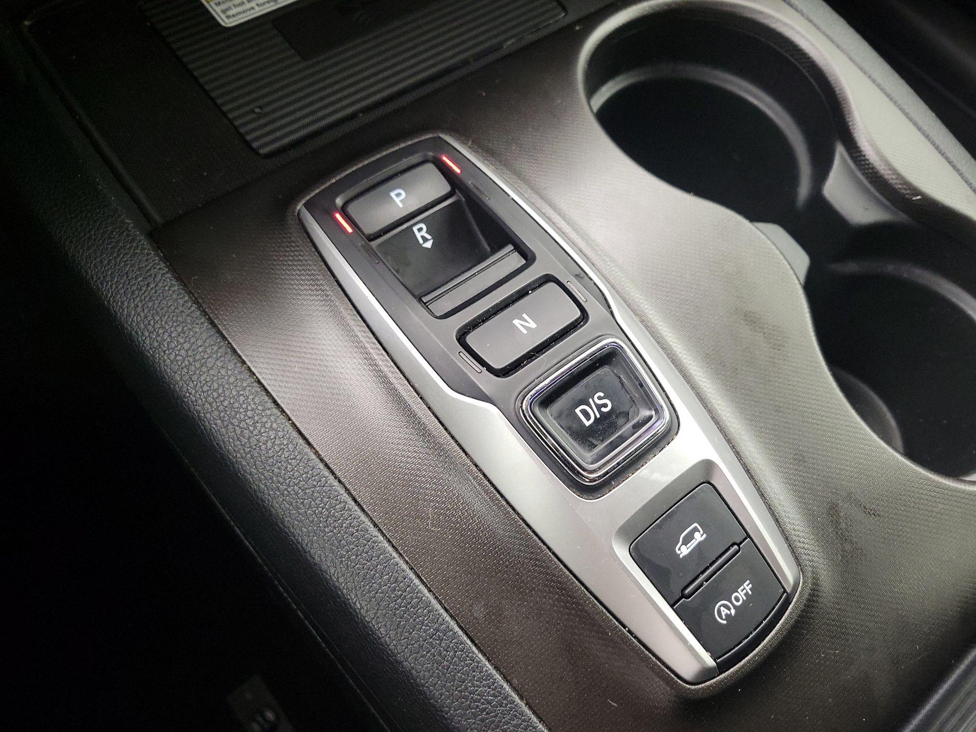 Thumbnail: 2022 Honda Pilot - 18