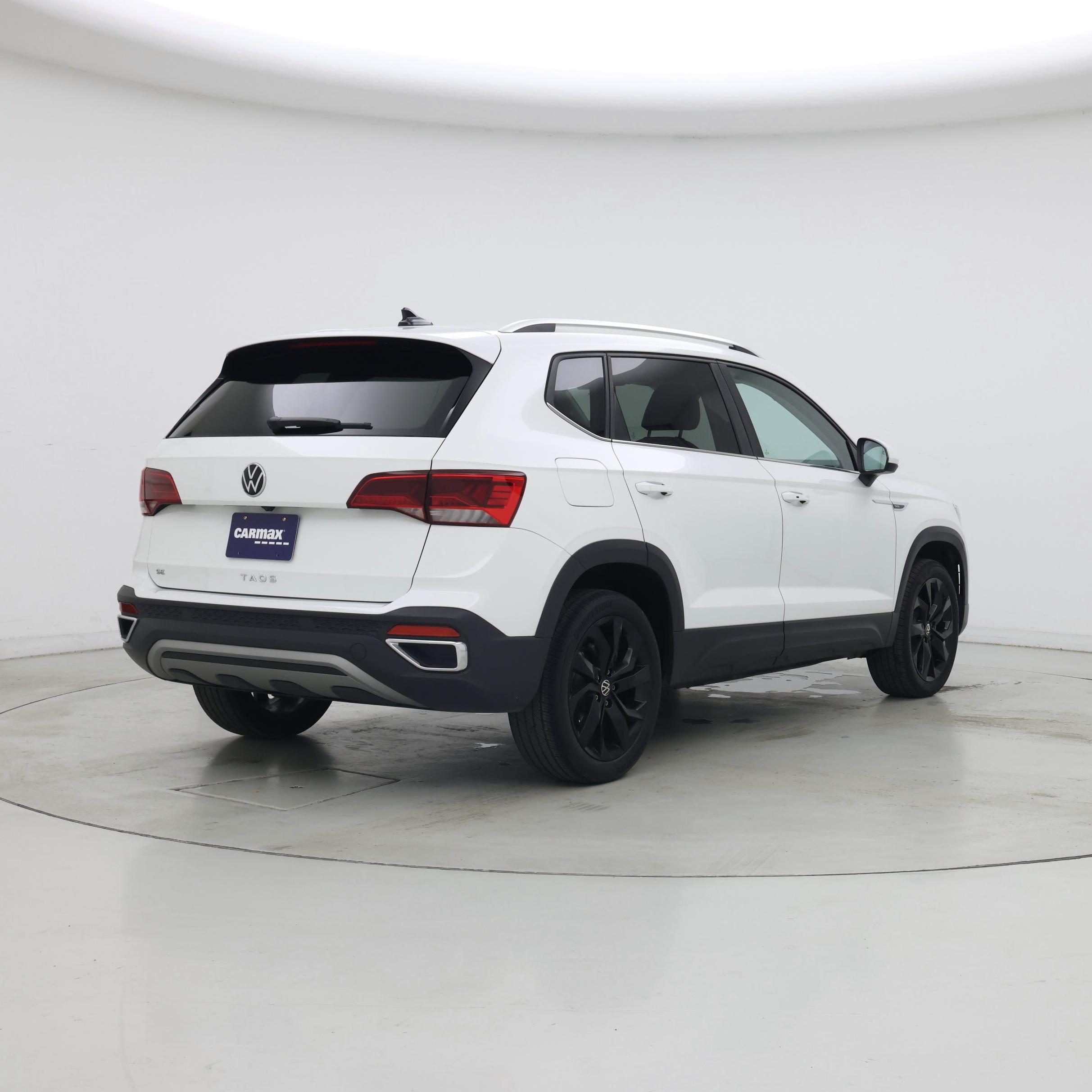 Thumbnail: 2024 Volkswagen Taos - 8