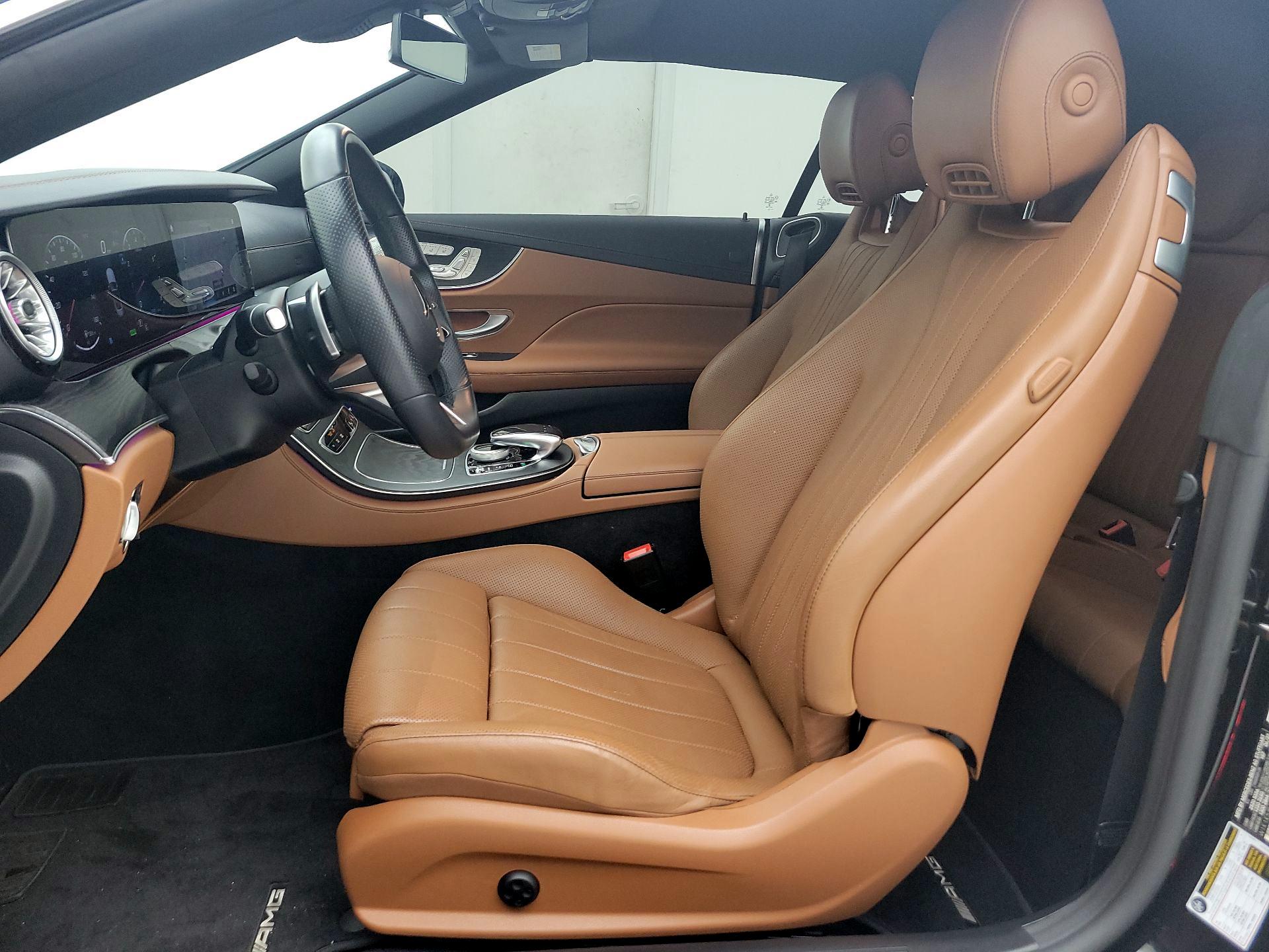 Thumbnail: 2022 Mercedes-Benz E-Class - 11