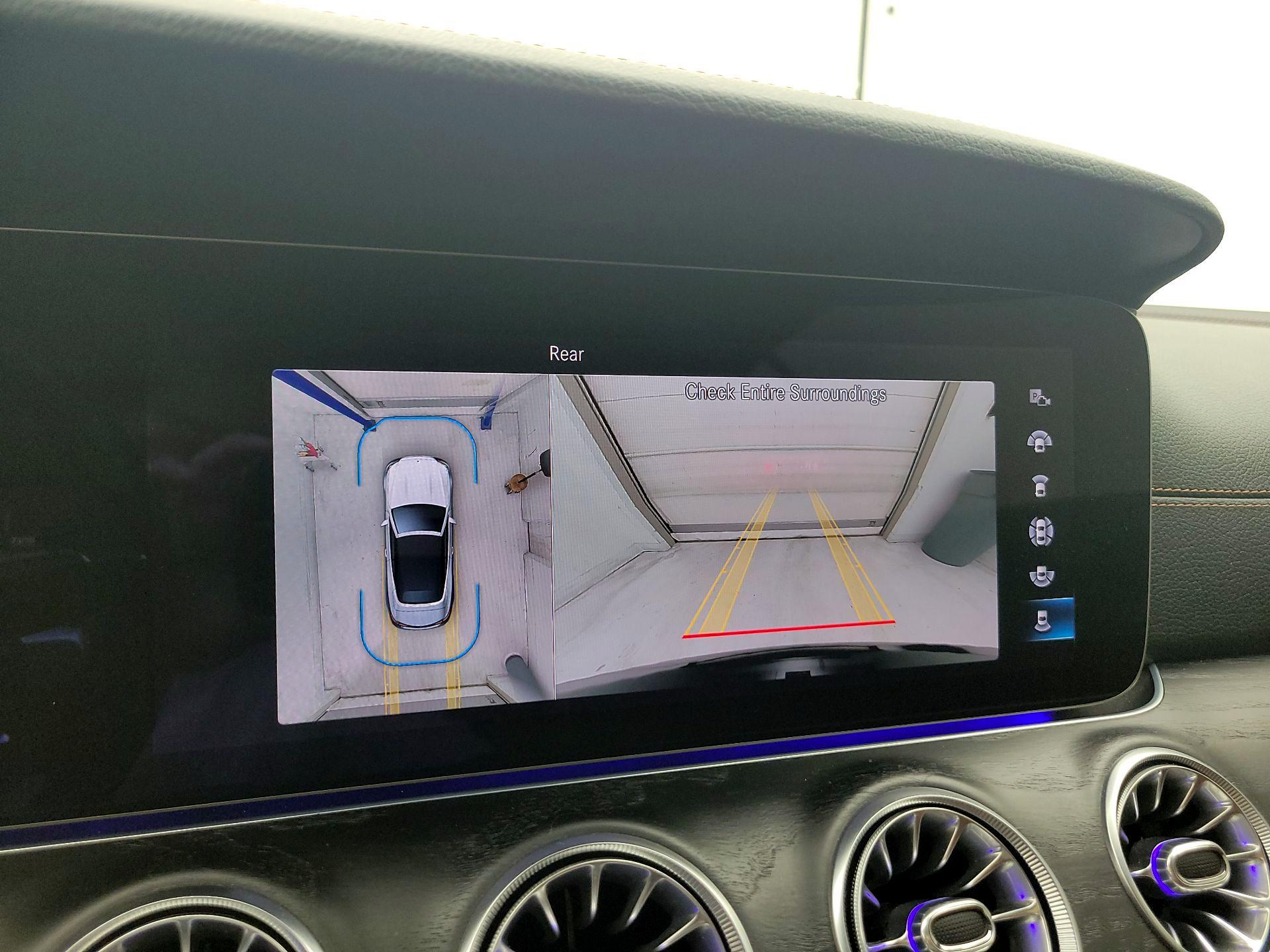 Thumbnail: 2022 Mercedes-Benz E-Class - 15