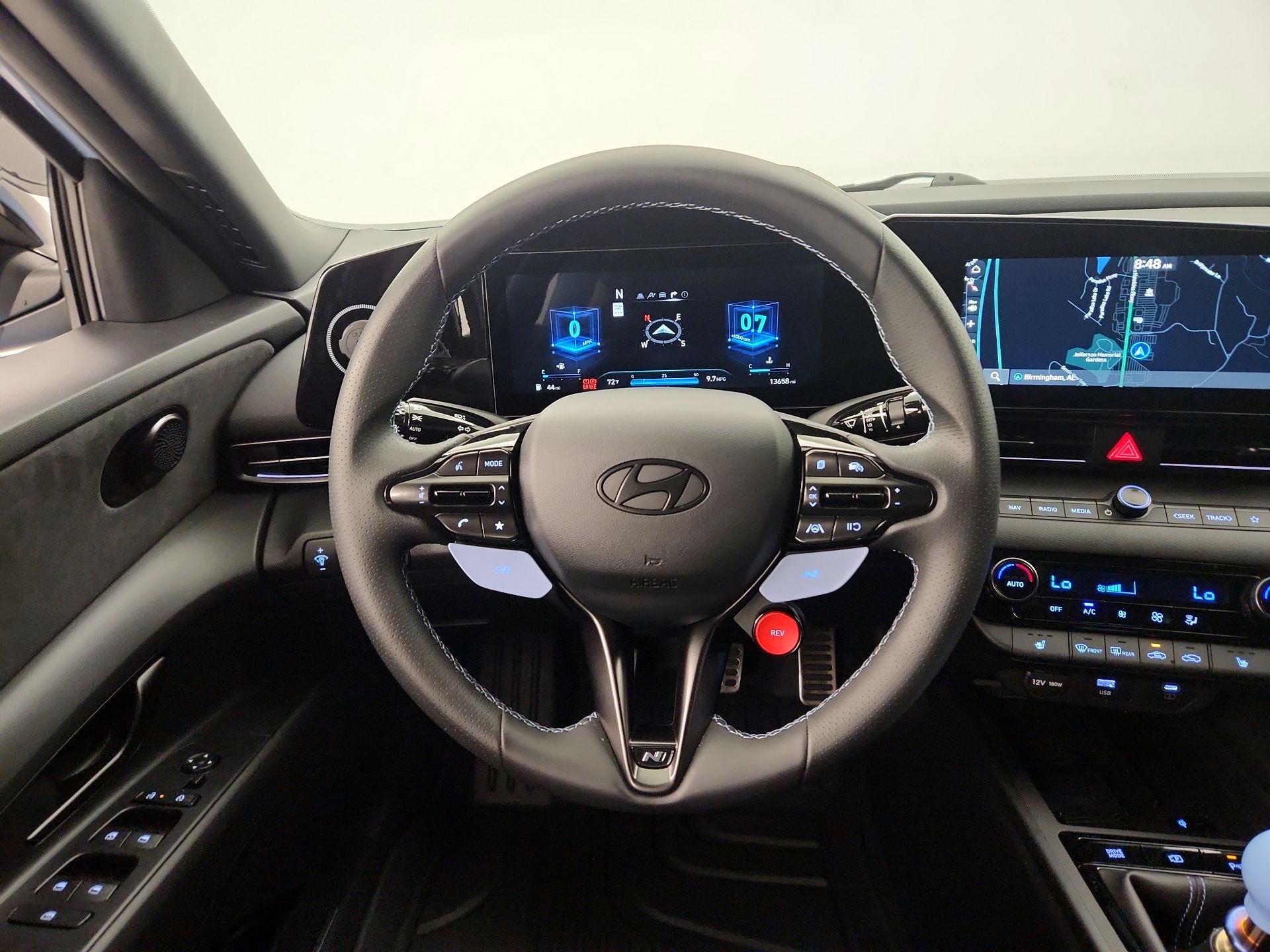 Thumbnail: 2025 Hyundai Elantra - 10