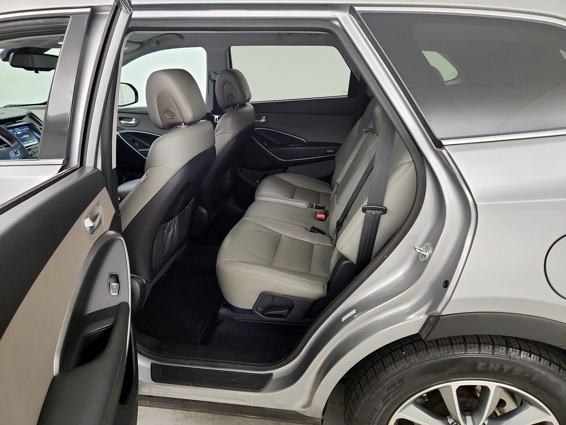 Thumbnail: 2017 Hyundai Santa Fe - 19