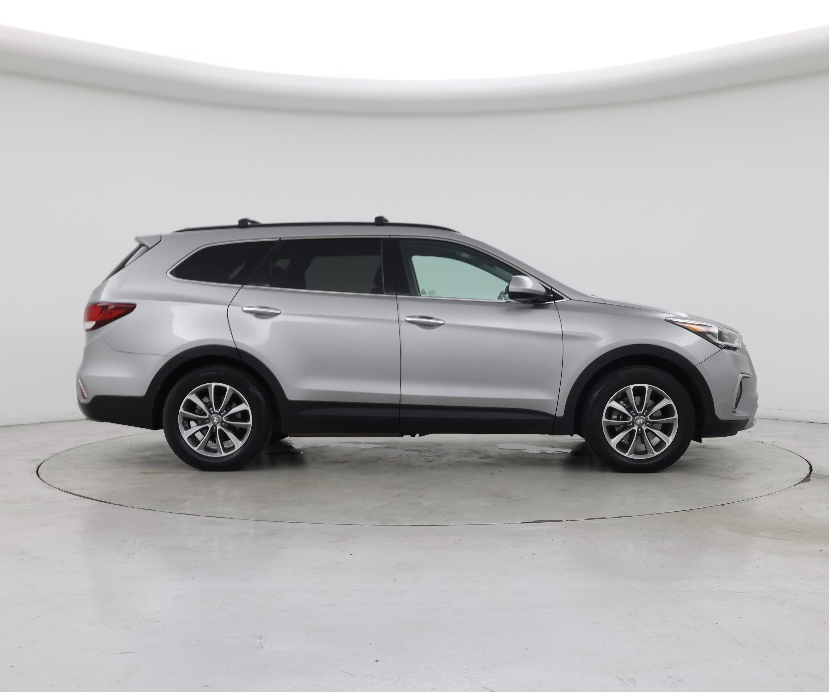 Thumbnail: 2017 Hyundai Santa Fe - 7