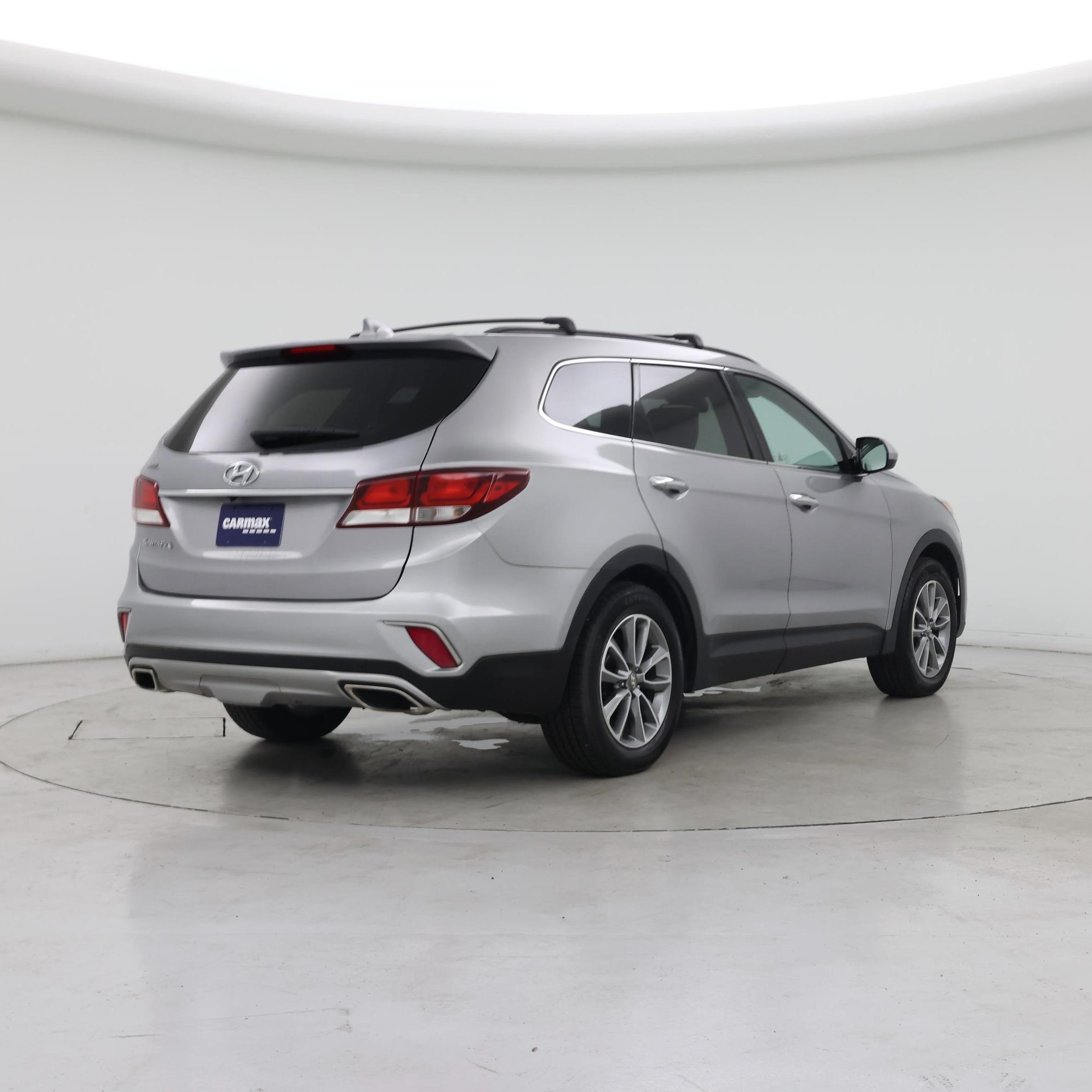 Thumbnail: 2017 Hyundai Santa Fe - 8