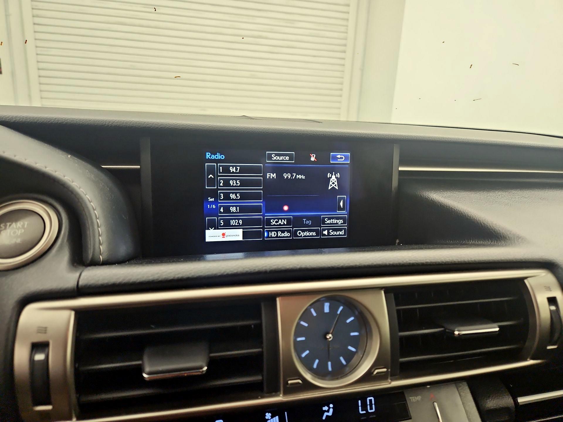 Thumbnail: 2016 Lexus IS - 15