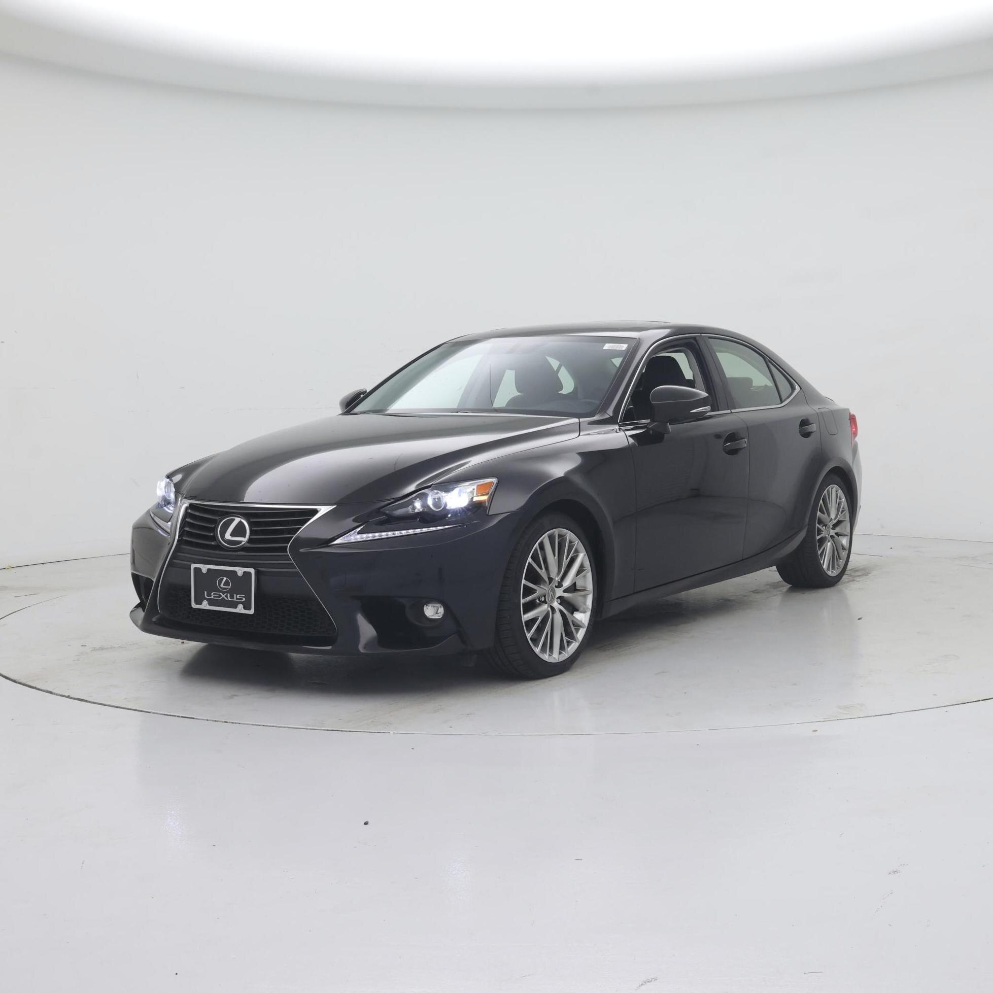 Thumbnail: 2016 Lexus IS - 4