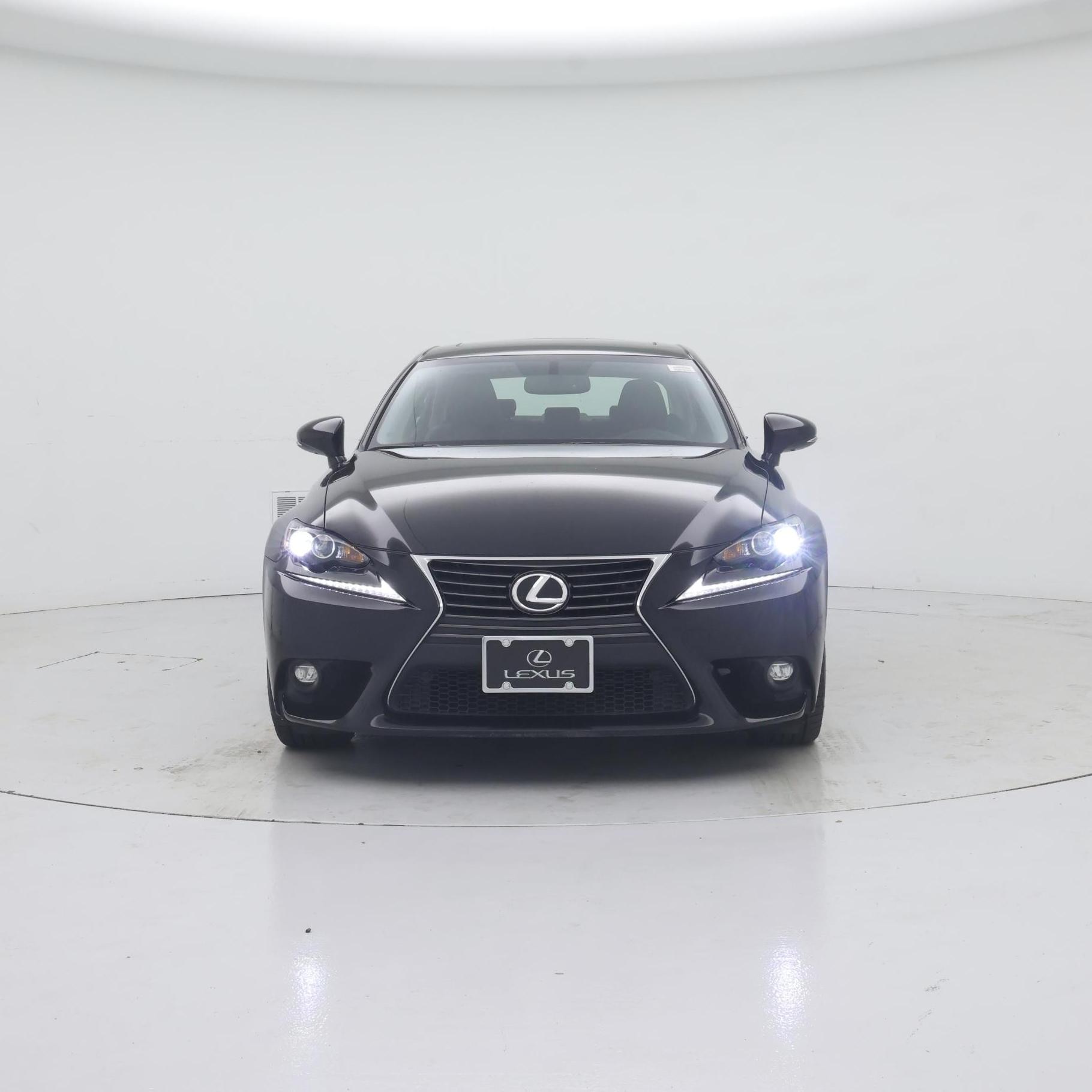 Thumbnail: 2016 Lexus IS - 5