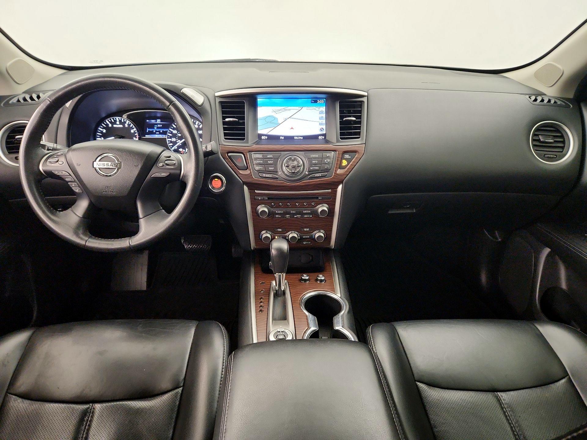 Thumbnail: 2017 Nissan Pathfinder - 9