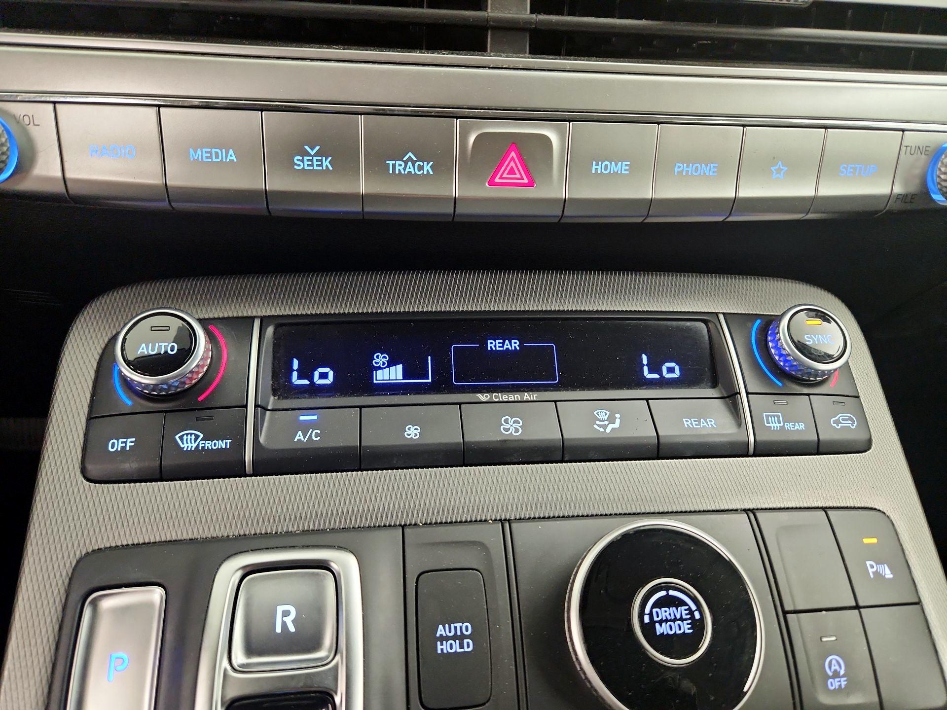 Thumbnail: 2020 Hyundai Palisade - 16