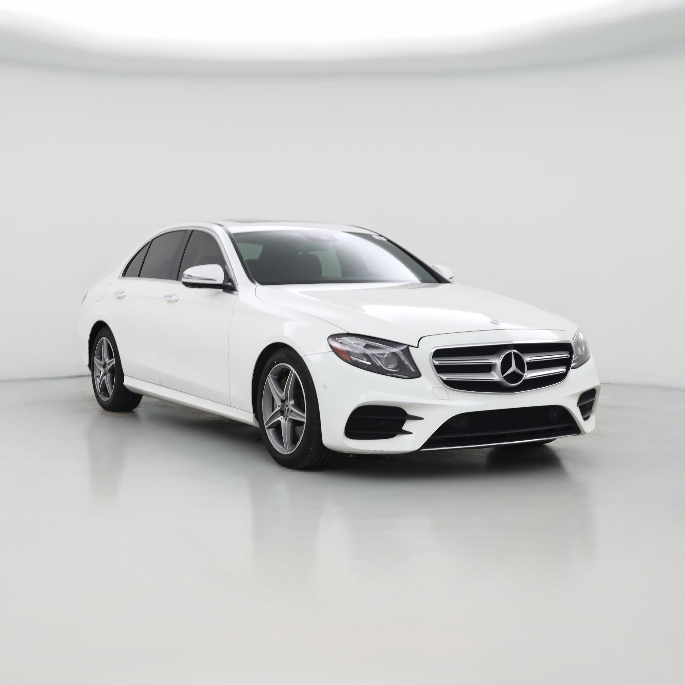 Thumbnail: 2020 Mercedes-Benz E-Class - 1