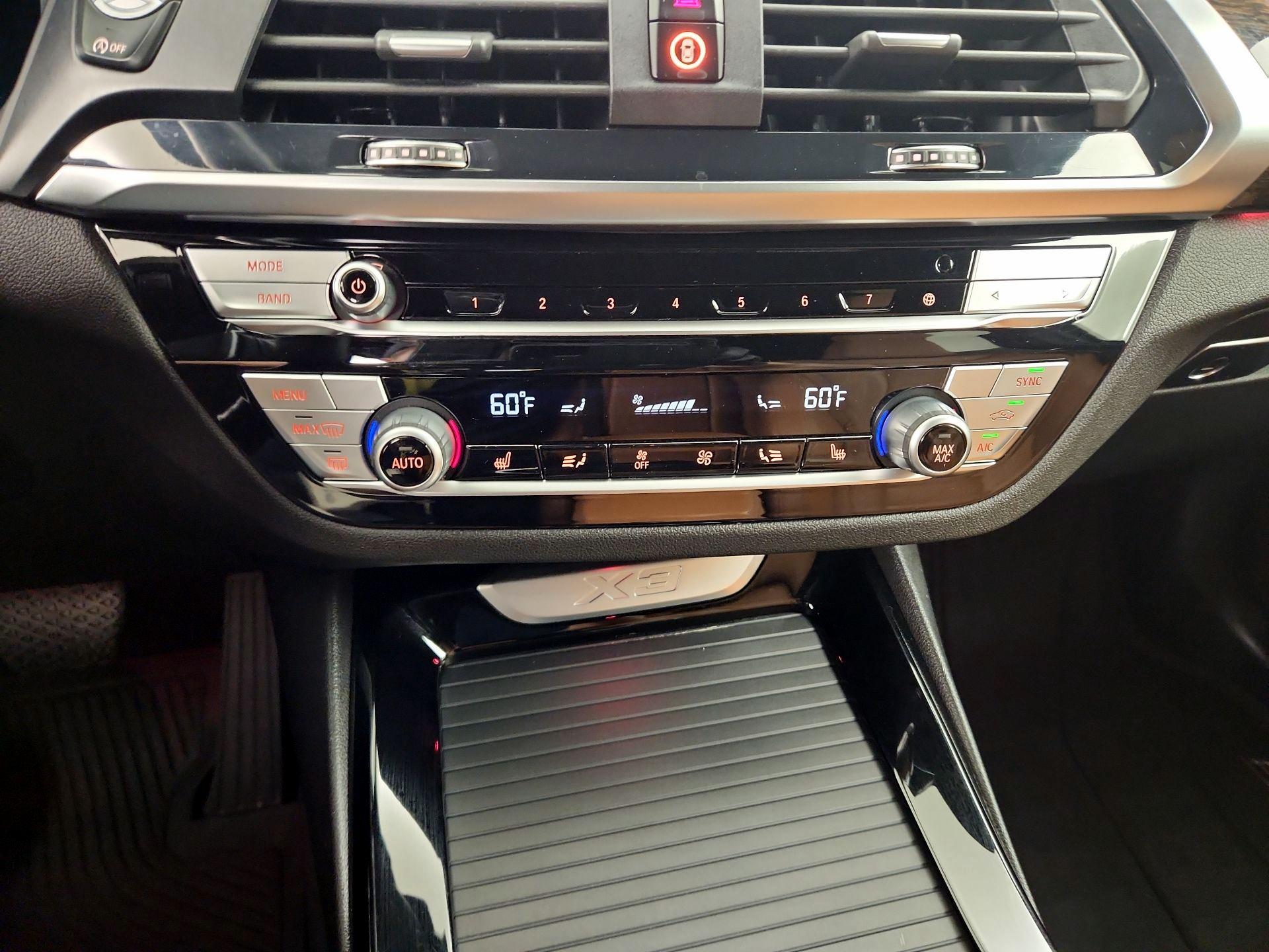 Thumbnail: 2021 BMW X3 - 17