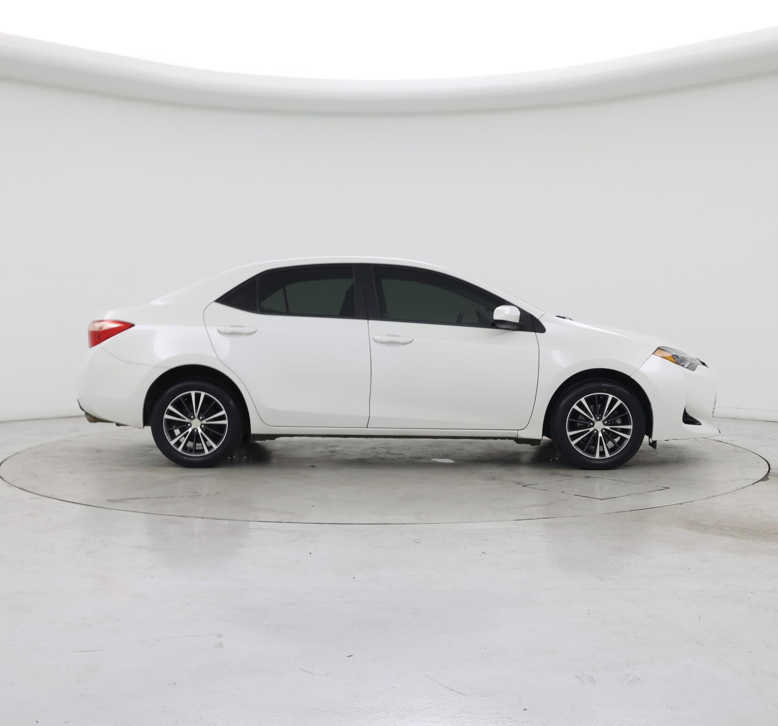 Thumbnail: 2018 Toyota Corolla - 7