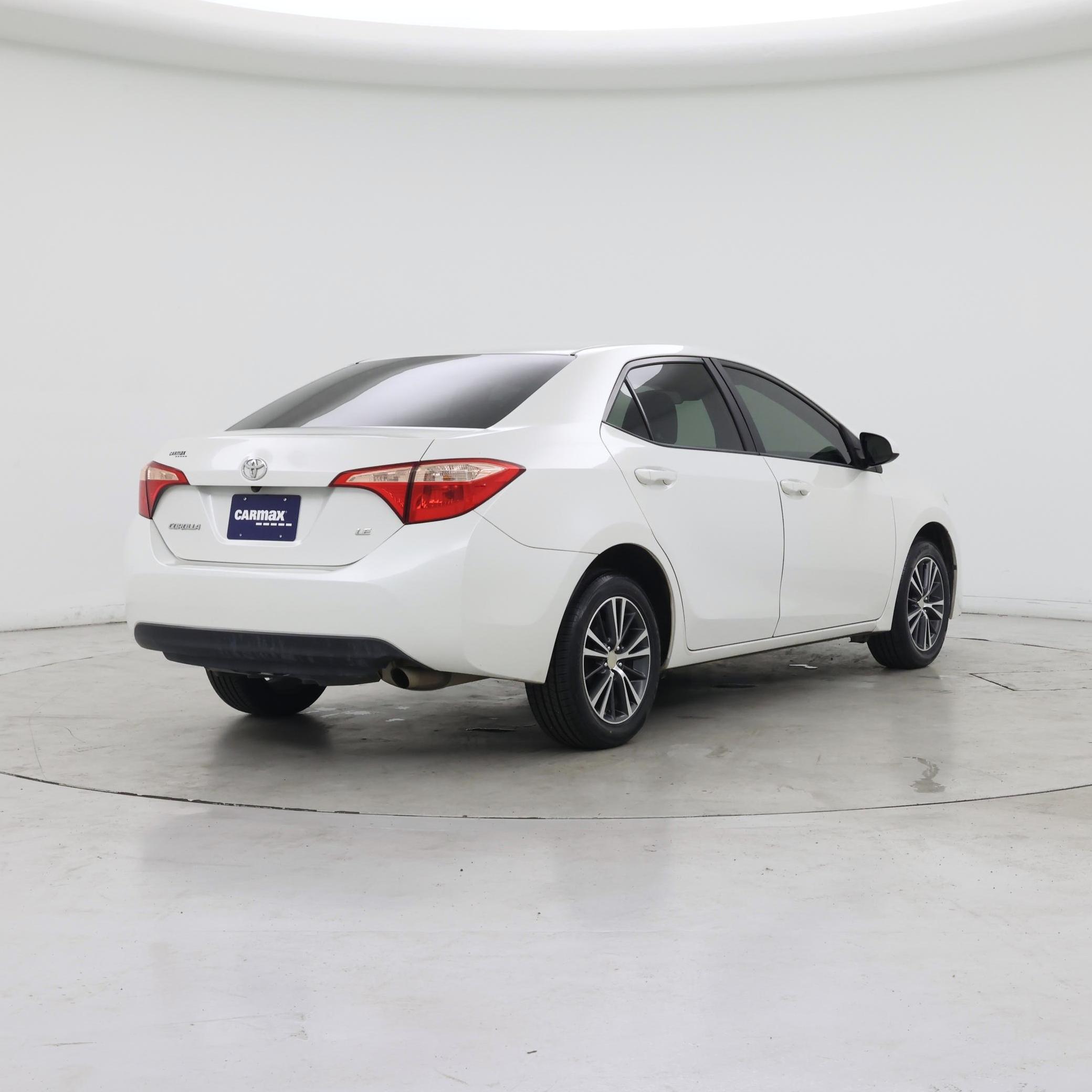Thumbnail: 2018 Toyota Corolla - 8