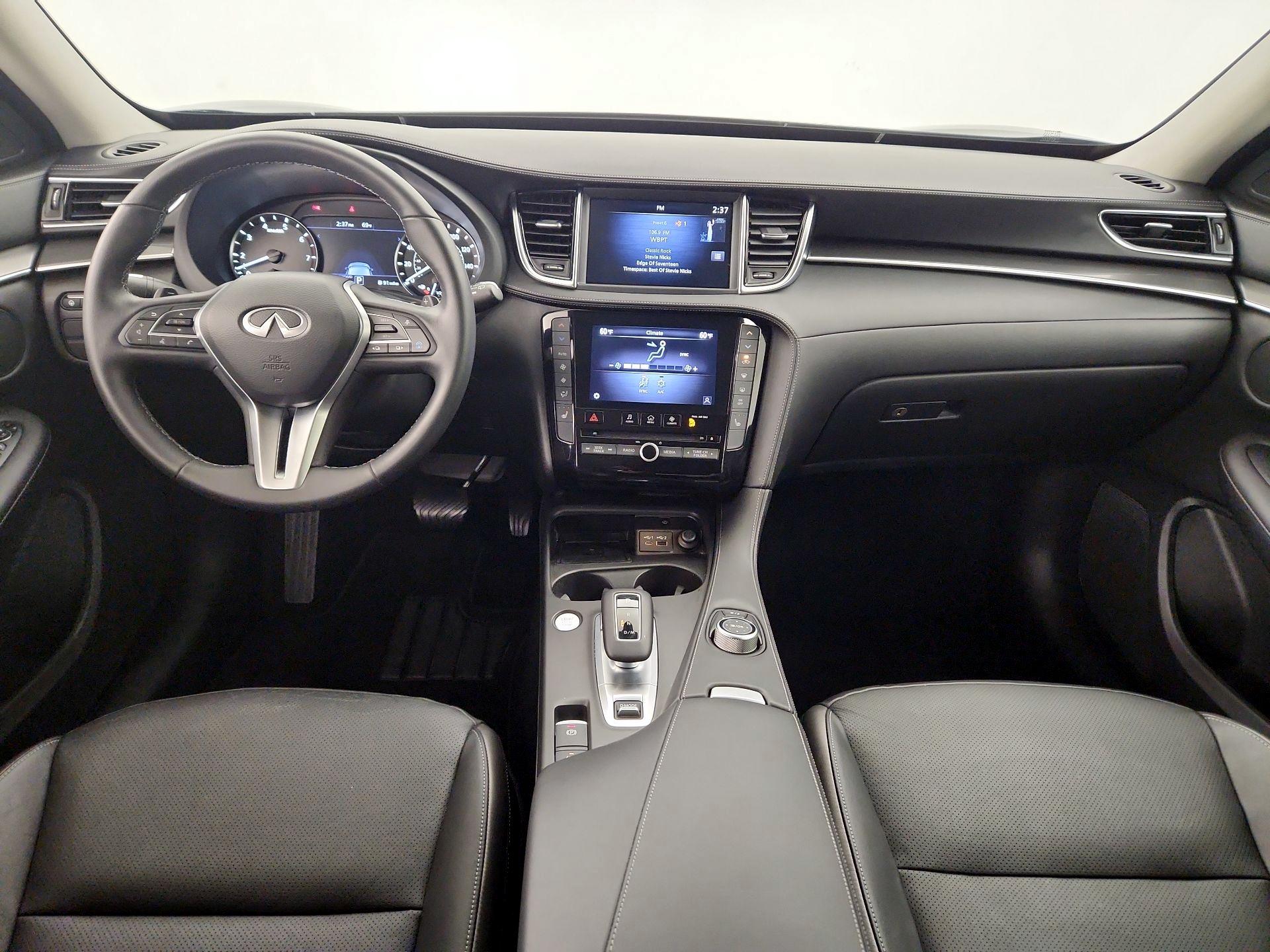 Thumbnail: 2024 INFINITI QX50 - 9