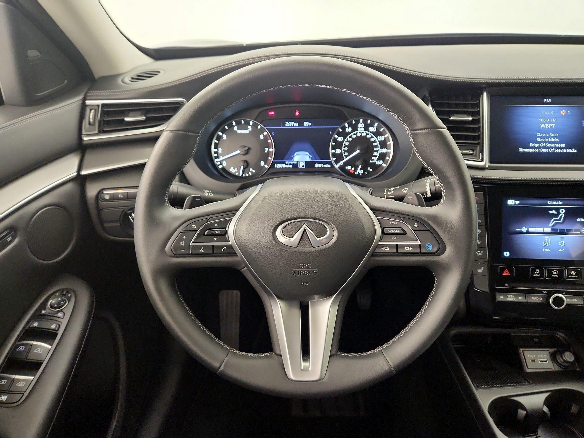Thumbnail: 2024 INFINITI QX50 - 10