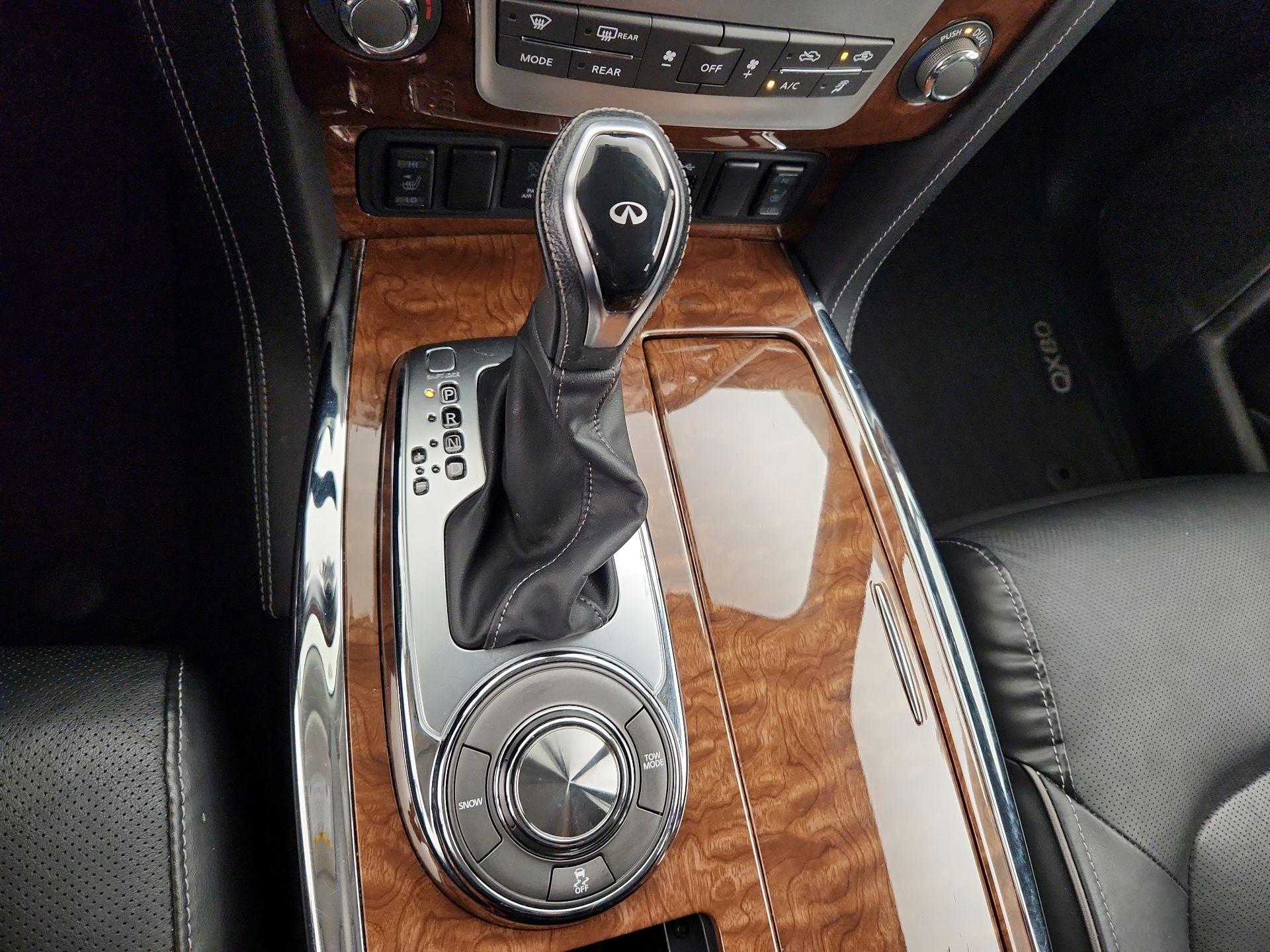 Thumbnail: 2019 INFINITI QX80 - 18
