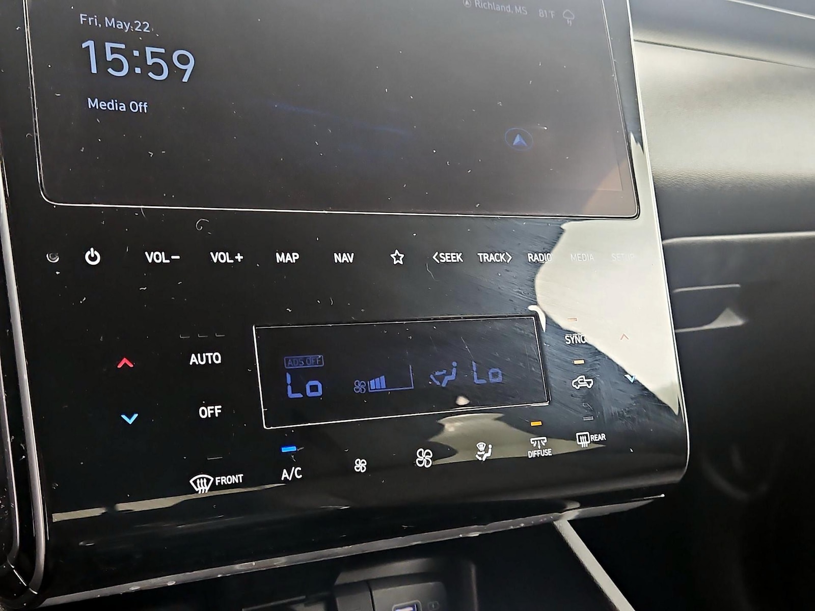 2024 Hyundai Santa Cruz SEL - Photo 18