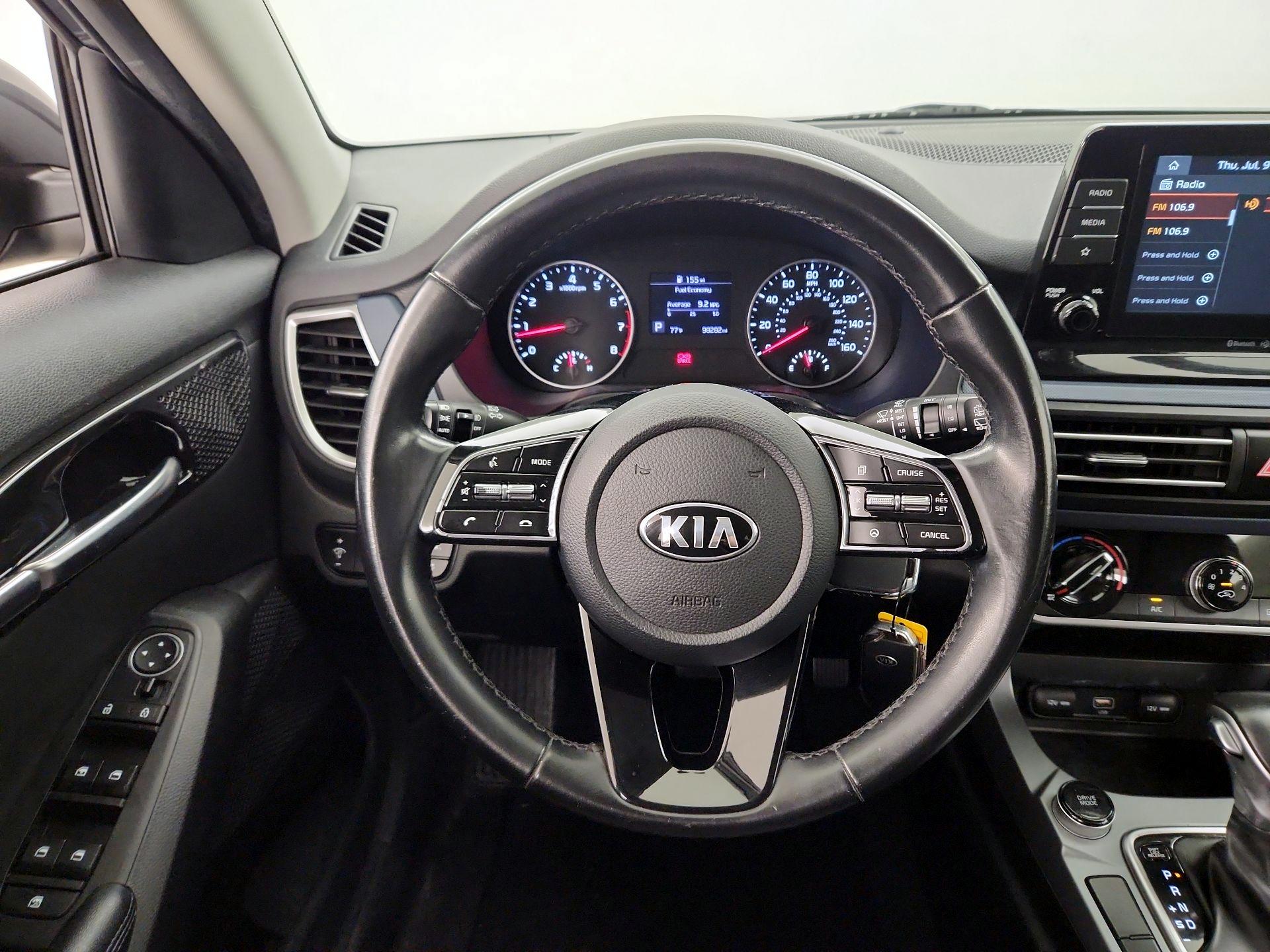 Thumbnail: 2021 Kia Seltos - 10