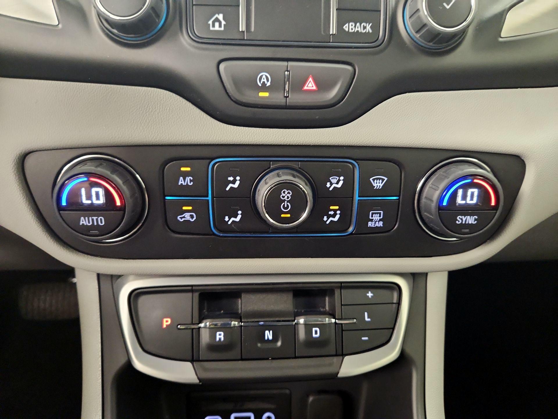 Thumbnail: 2024 GMC Terrain - 17
