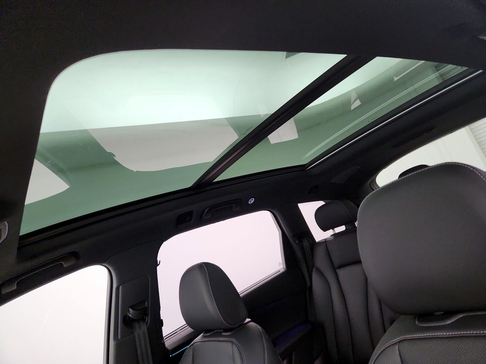 Thumbnail: 2025 Audi Q7 - 20