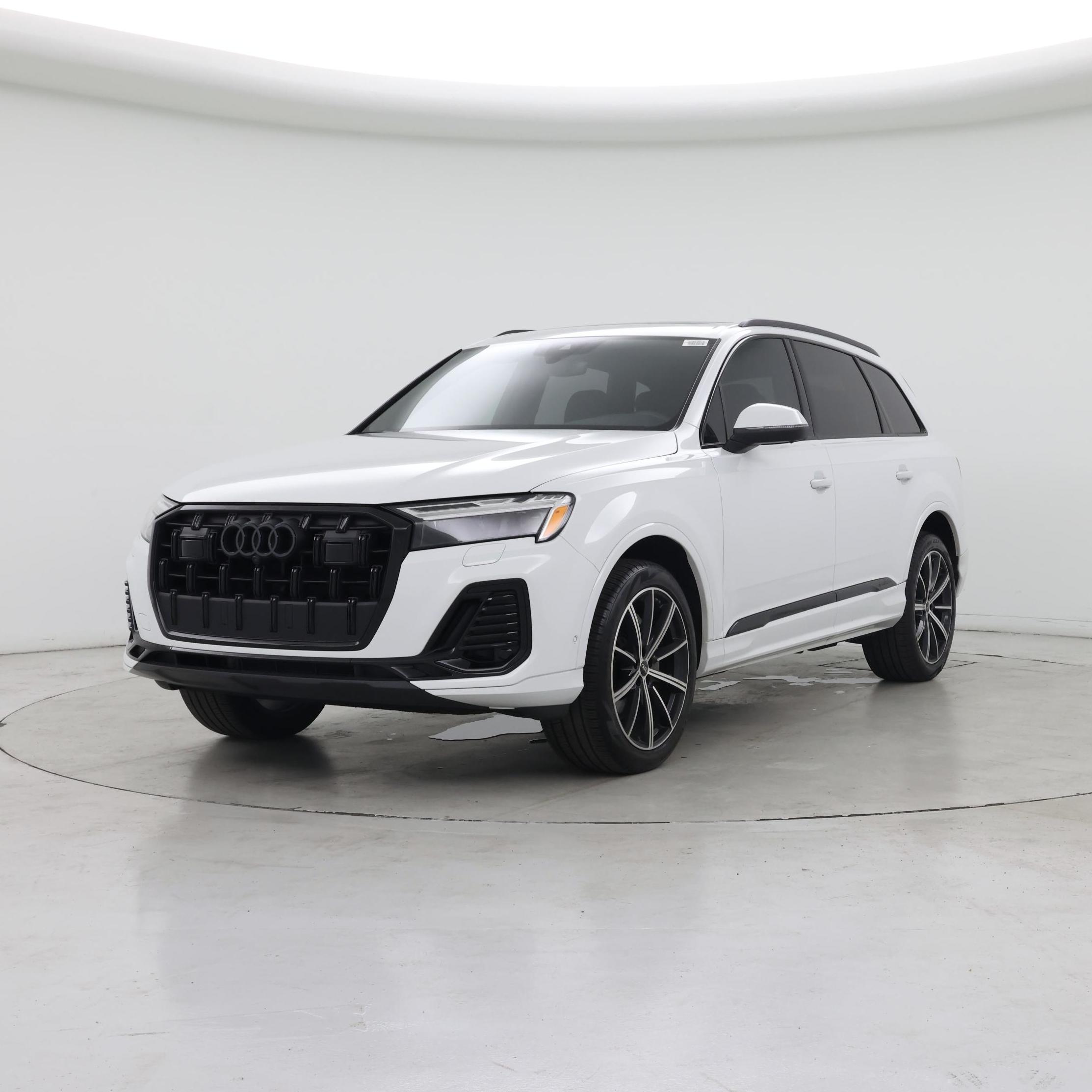 Thumbnail: 2025 Audi Q7 - 4