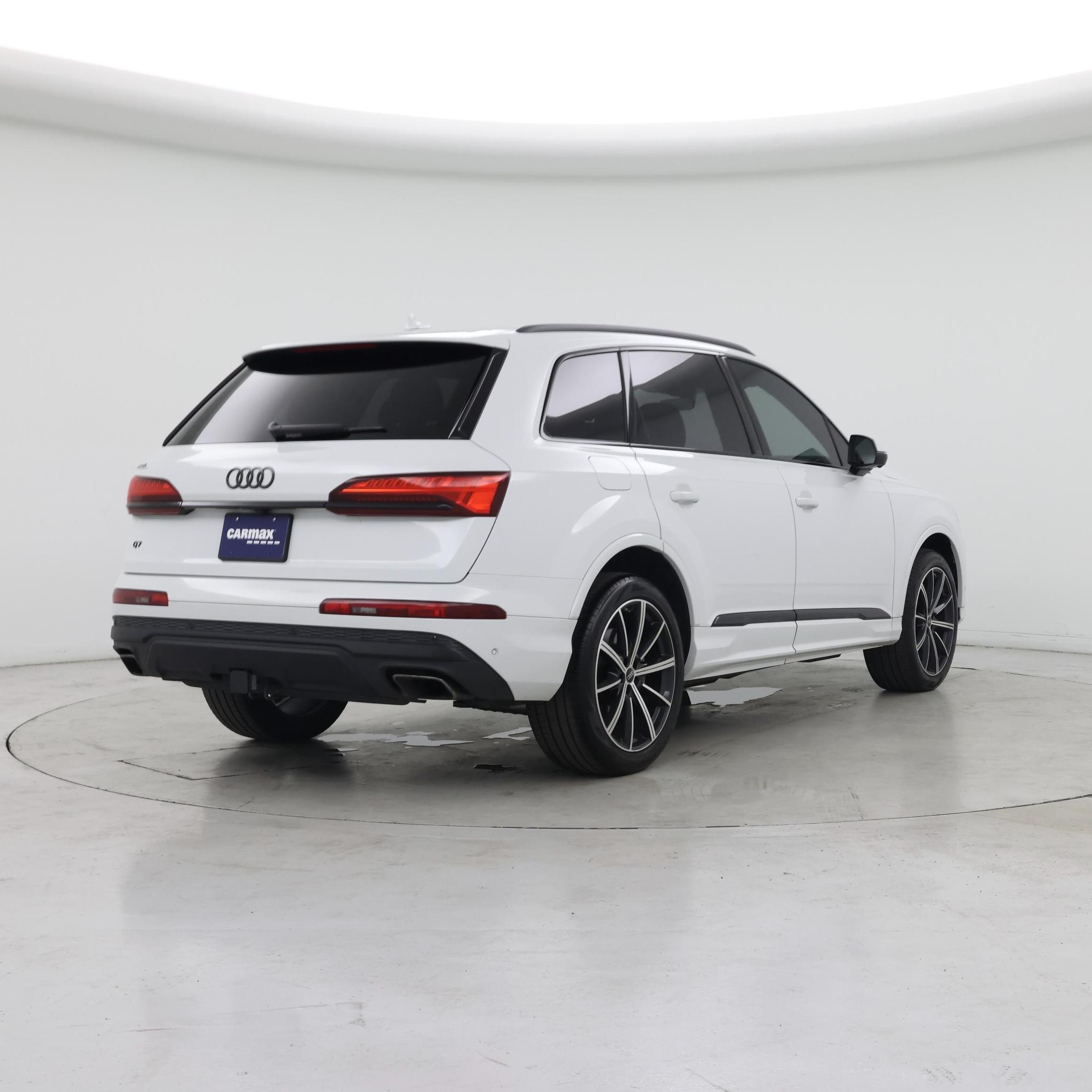 Thumbnail: 2025 Audi Q7 - 8