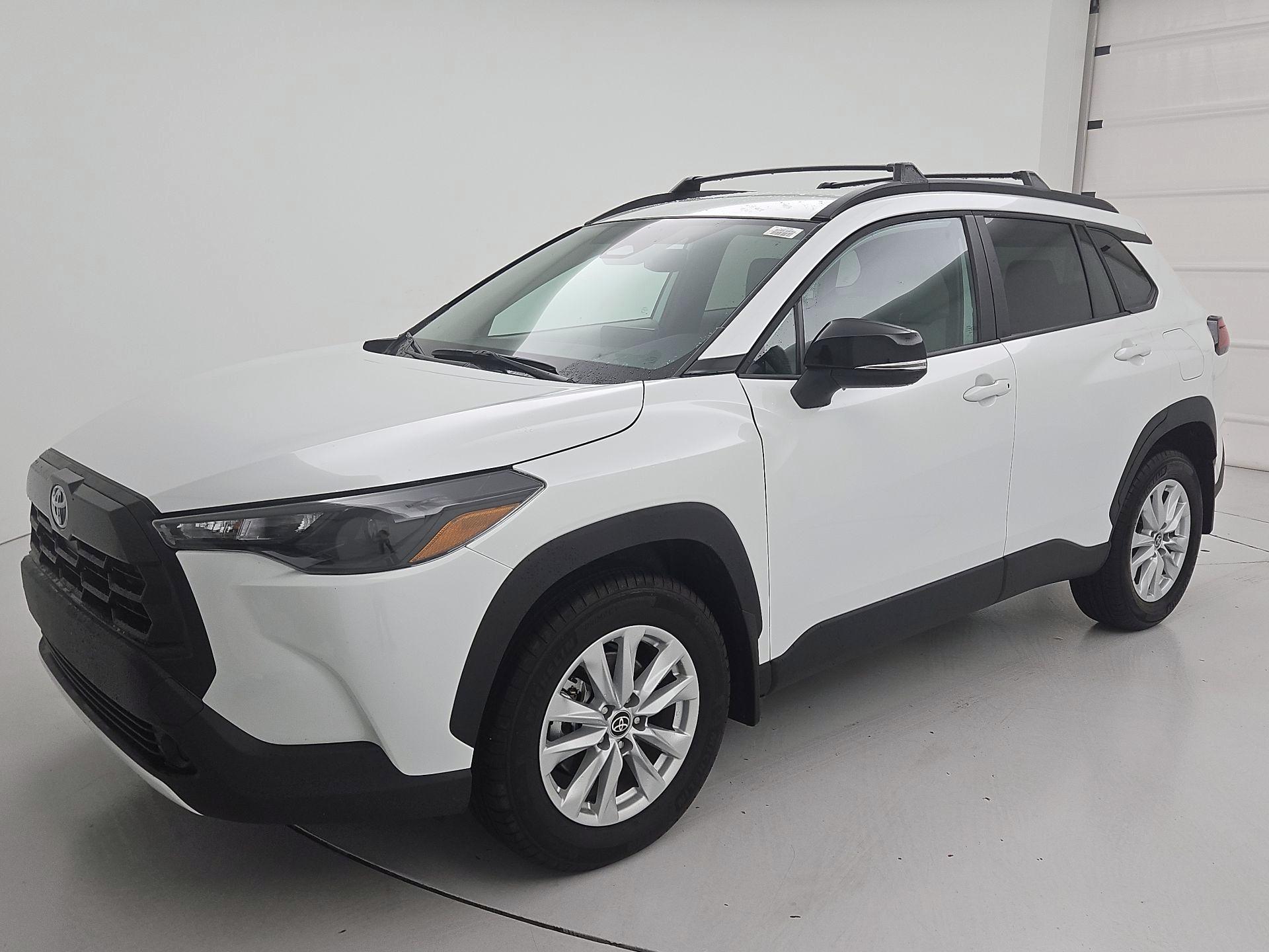 Thumbnail: 2026 Toyota Corolla Cross - 3