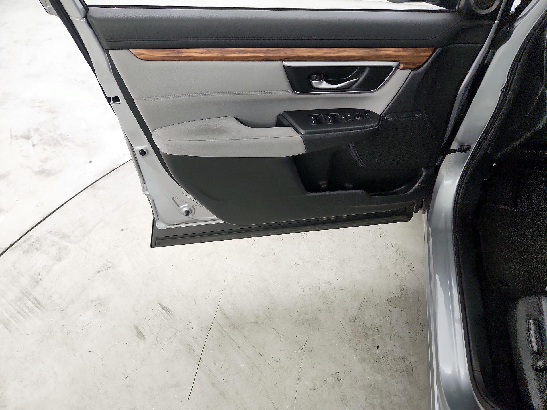 Thumbnail: 2019 Honda CR-V - 12