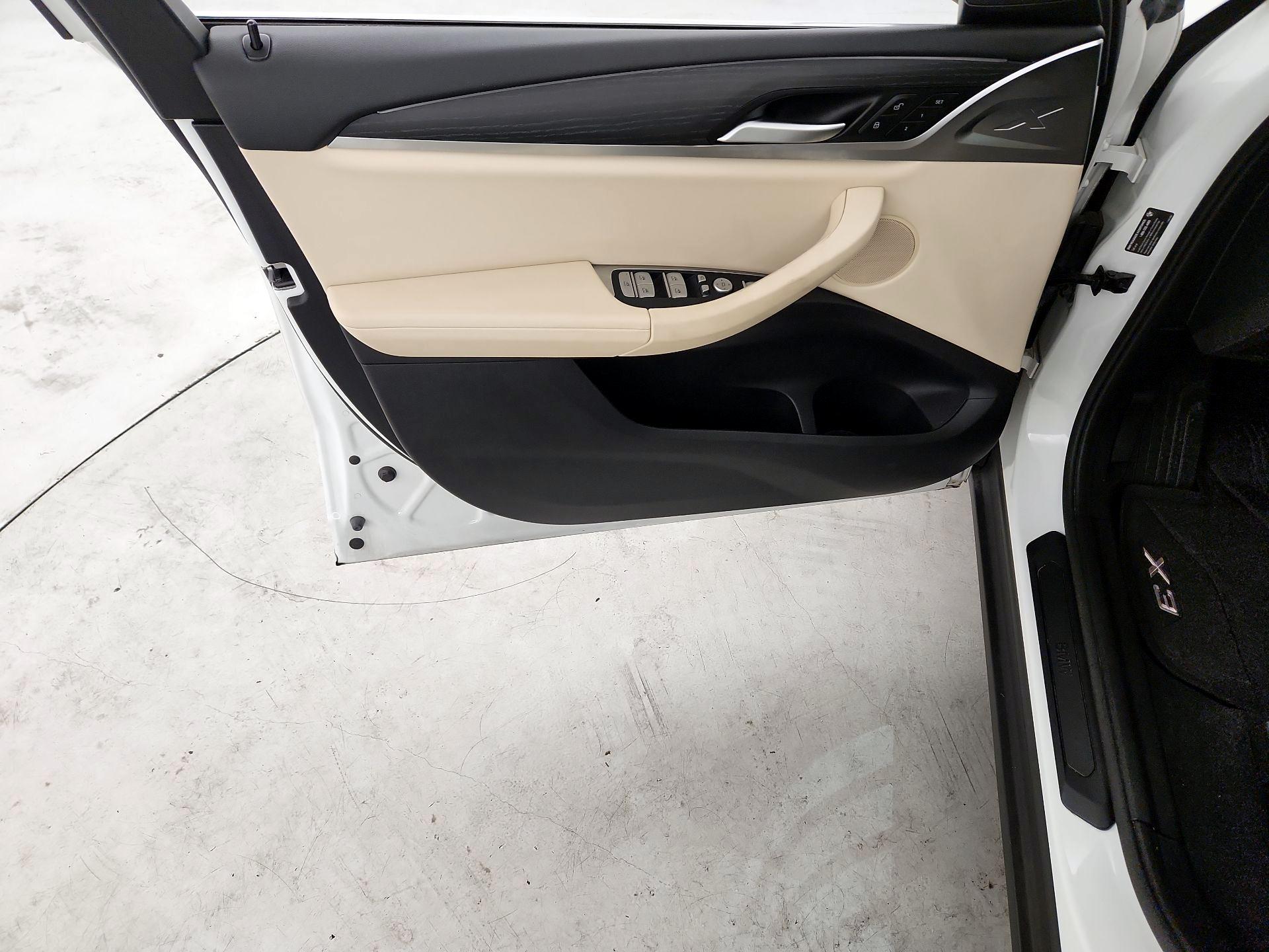 Thumbnail: 2023 BMW X3 - 12
