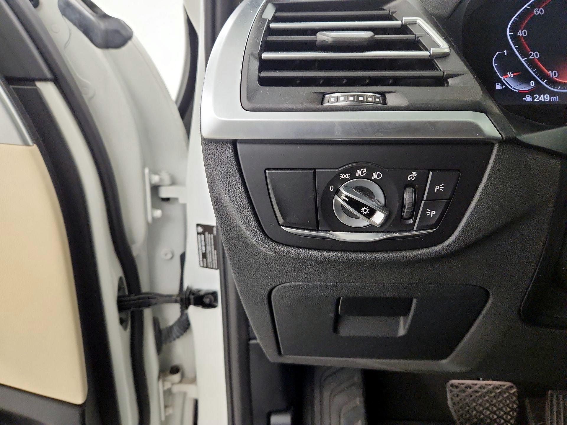 Thumbnail: 2023 BMW X3 - 13