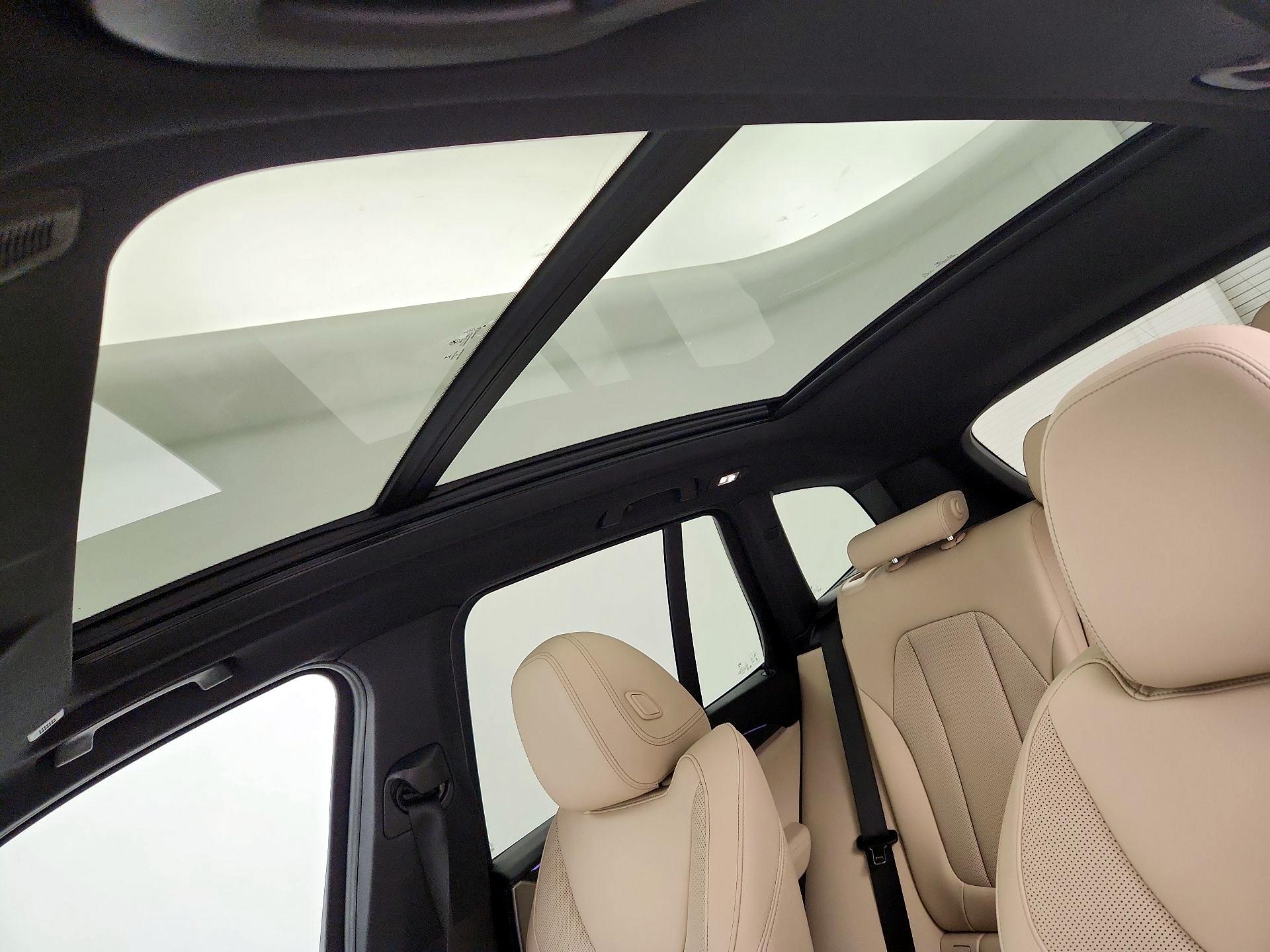 Thumbnail: 2023 BMW X3 - 20