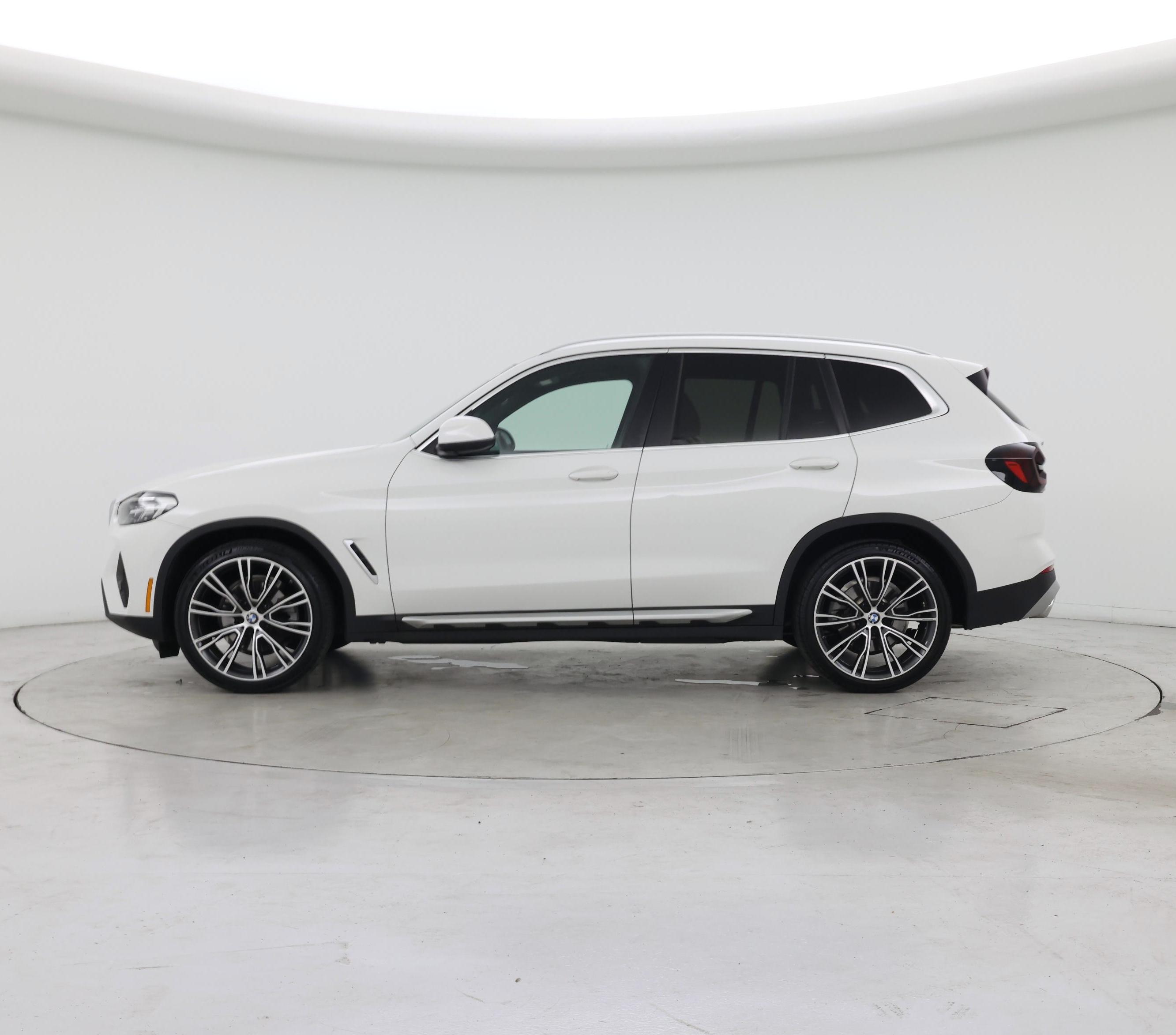 Thumbnail: 2023 BMW X3 - 3