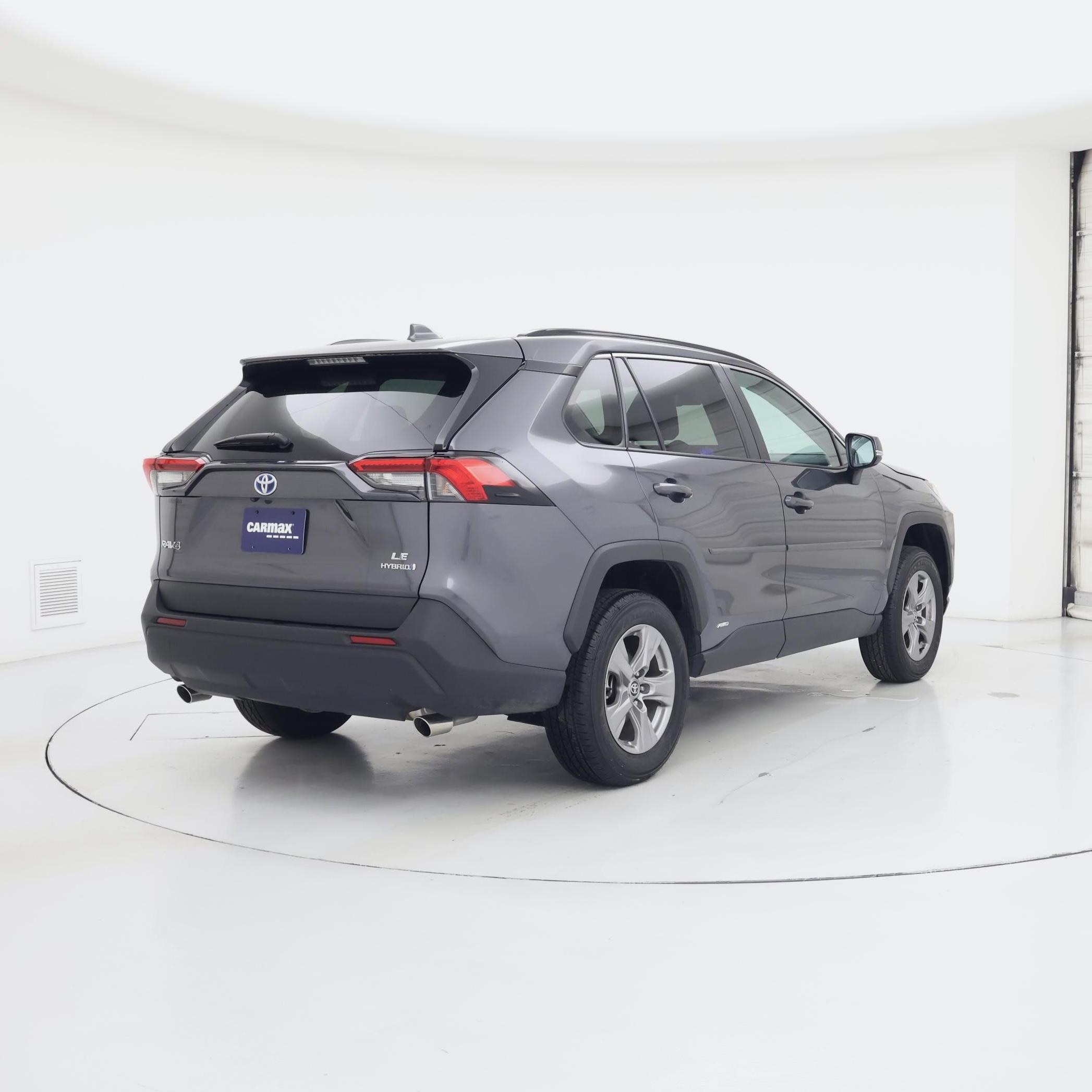 Thumbnail: 2024 Toyota RAV4 - 8
