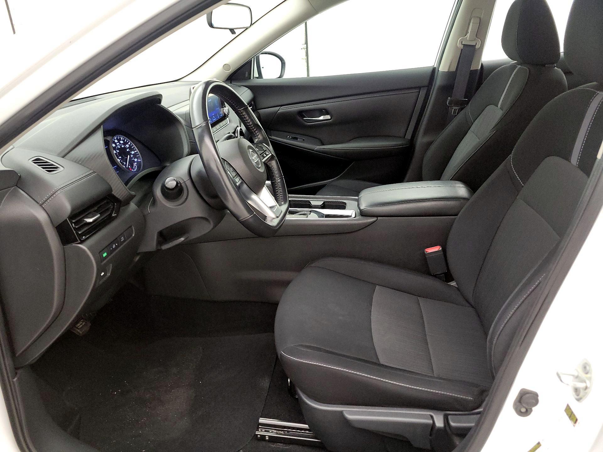 Thumbnail: 2021 Nissan Sentra - 11