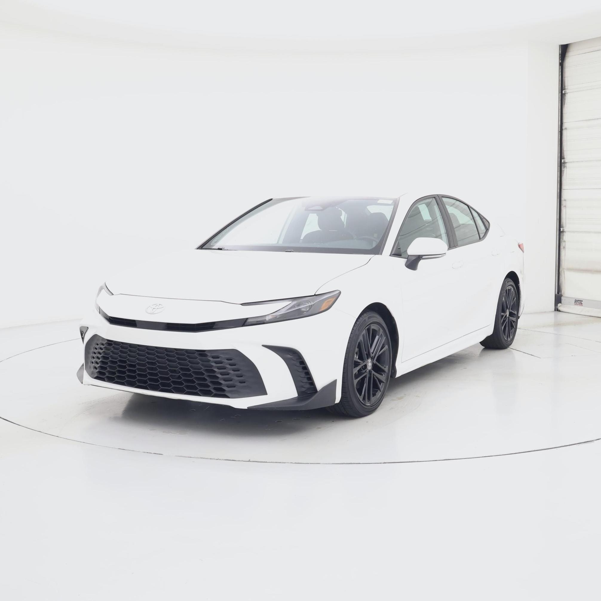 Thumbnail: 2025 Toyota Camry - 4