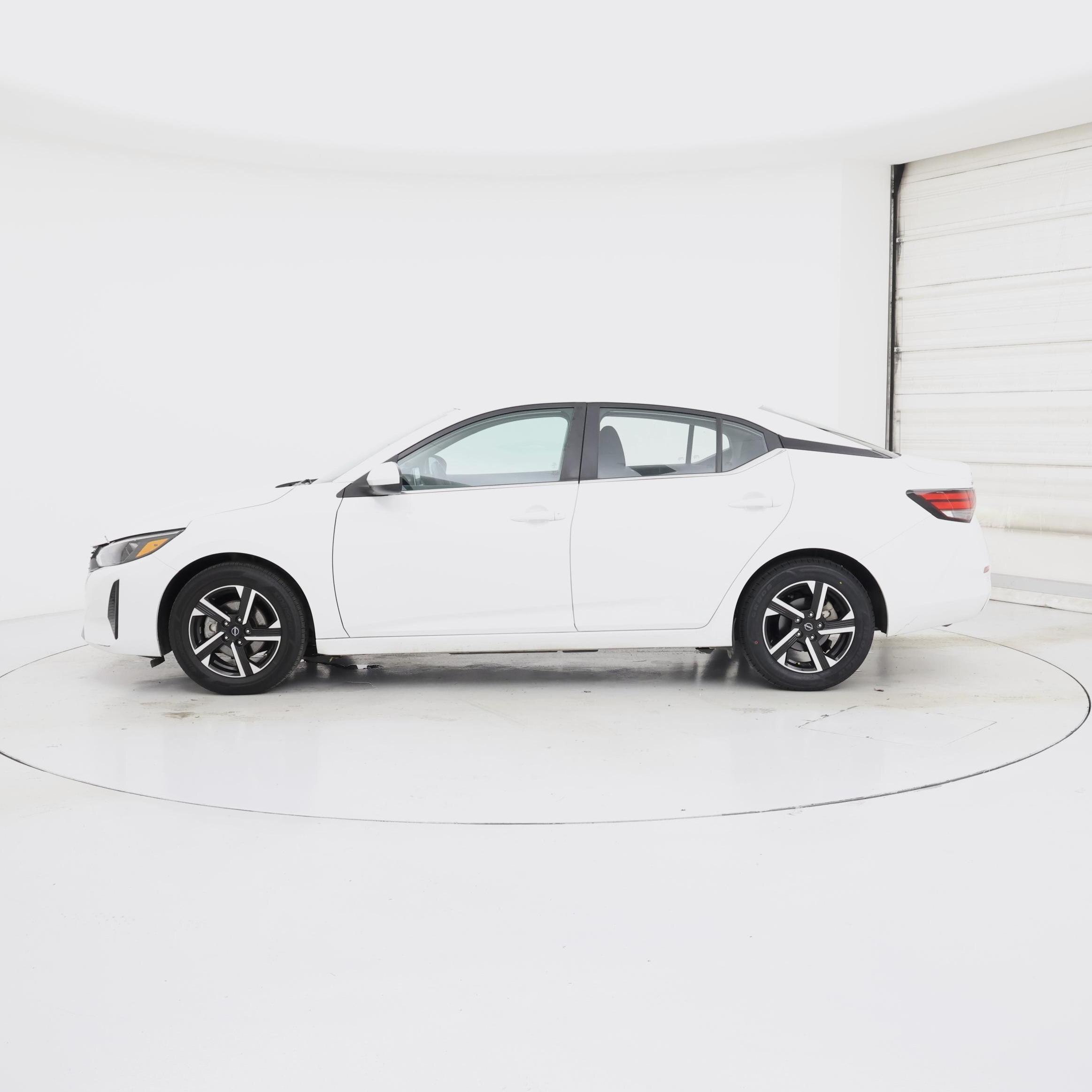Thumbnail: 2024 Nissan Sentra - 4