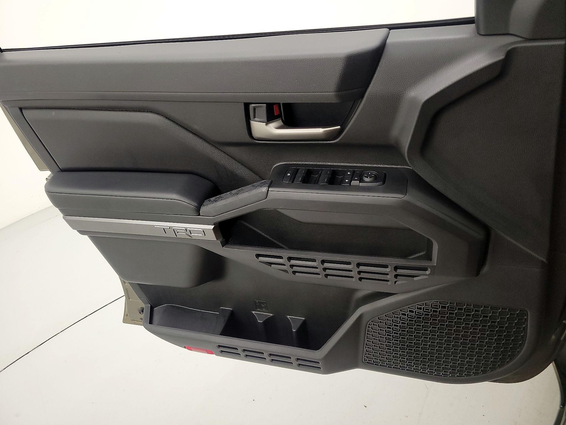 Thumbnail: 2025 Toyota Tacoma - 12