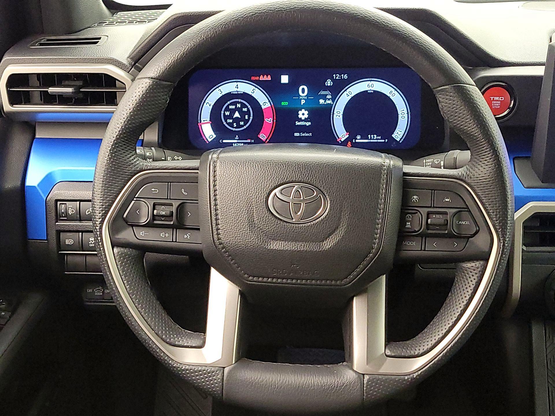 Thumbnail: 2025 Toyota Tacoma - 10