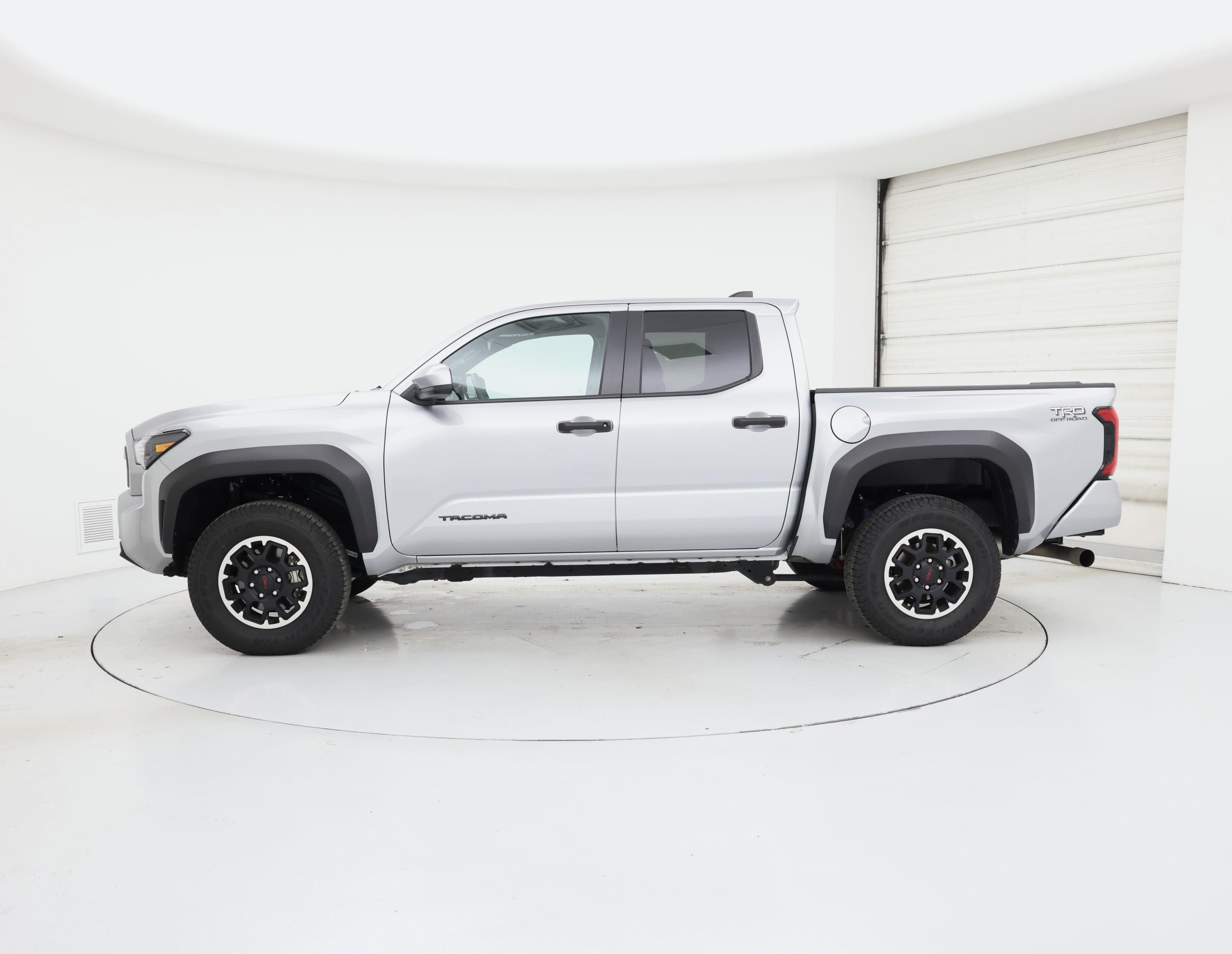 Thumbnail: 2025 Toyota Tacoma - 3