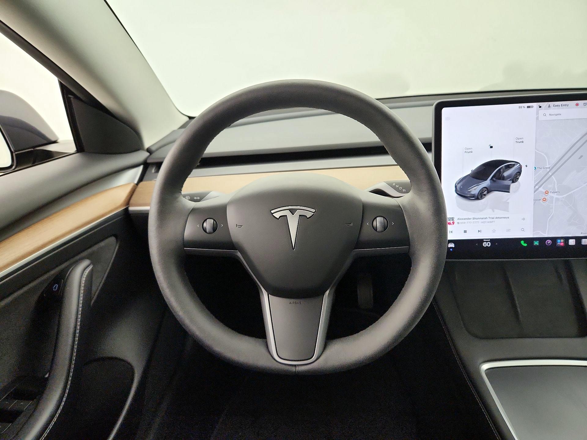 Thumbnail: 2023 Tesla Model 3 - 10