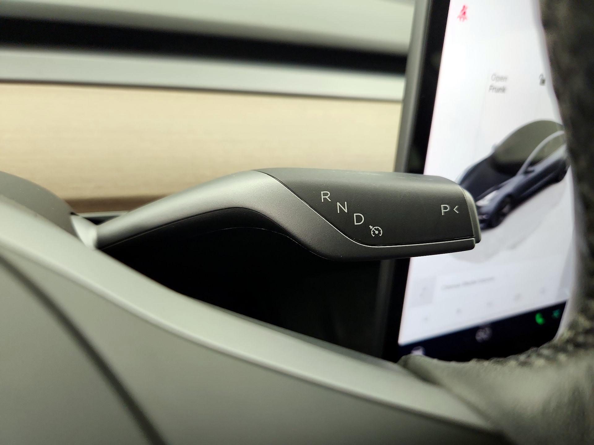 Thumbnail: 2023 Tesla Model 3 - 17