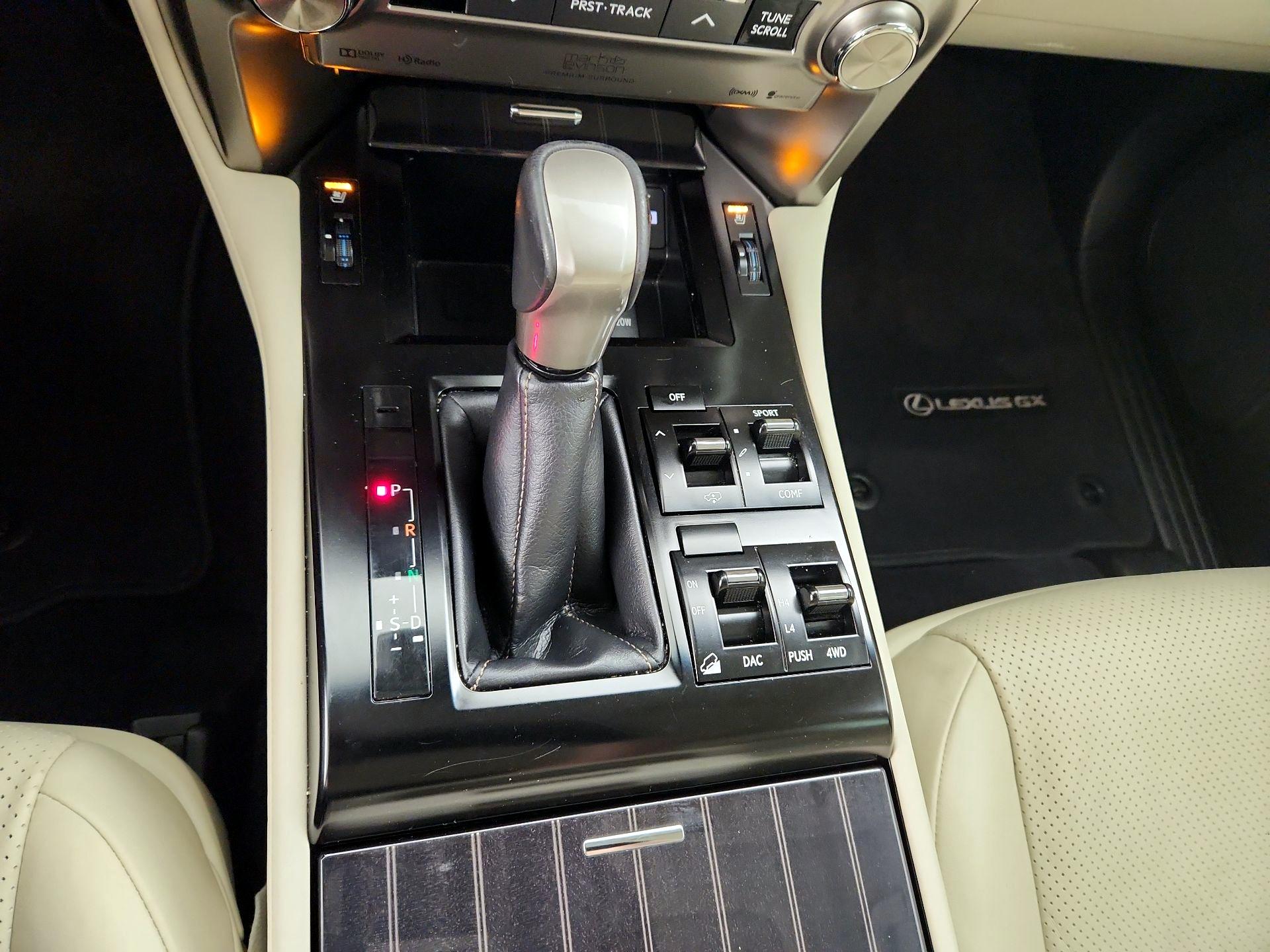 Thumbnail: 2021 Lexus GX - 18