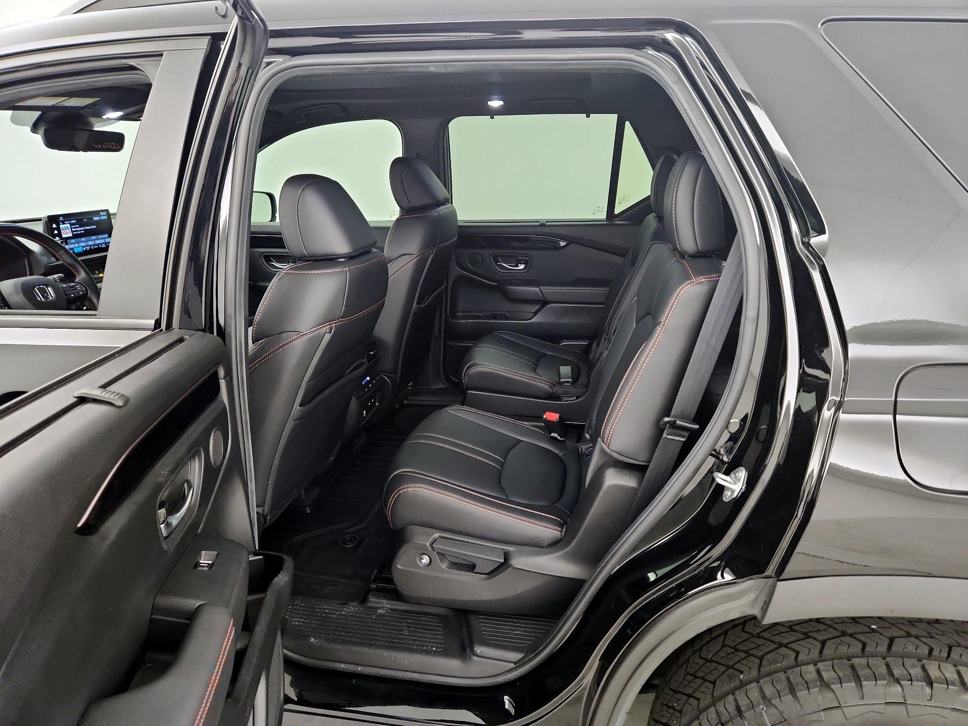 Thumbnail: 2025 Honda Pilot - 20