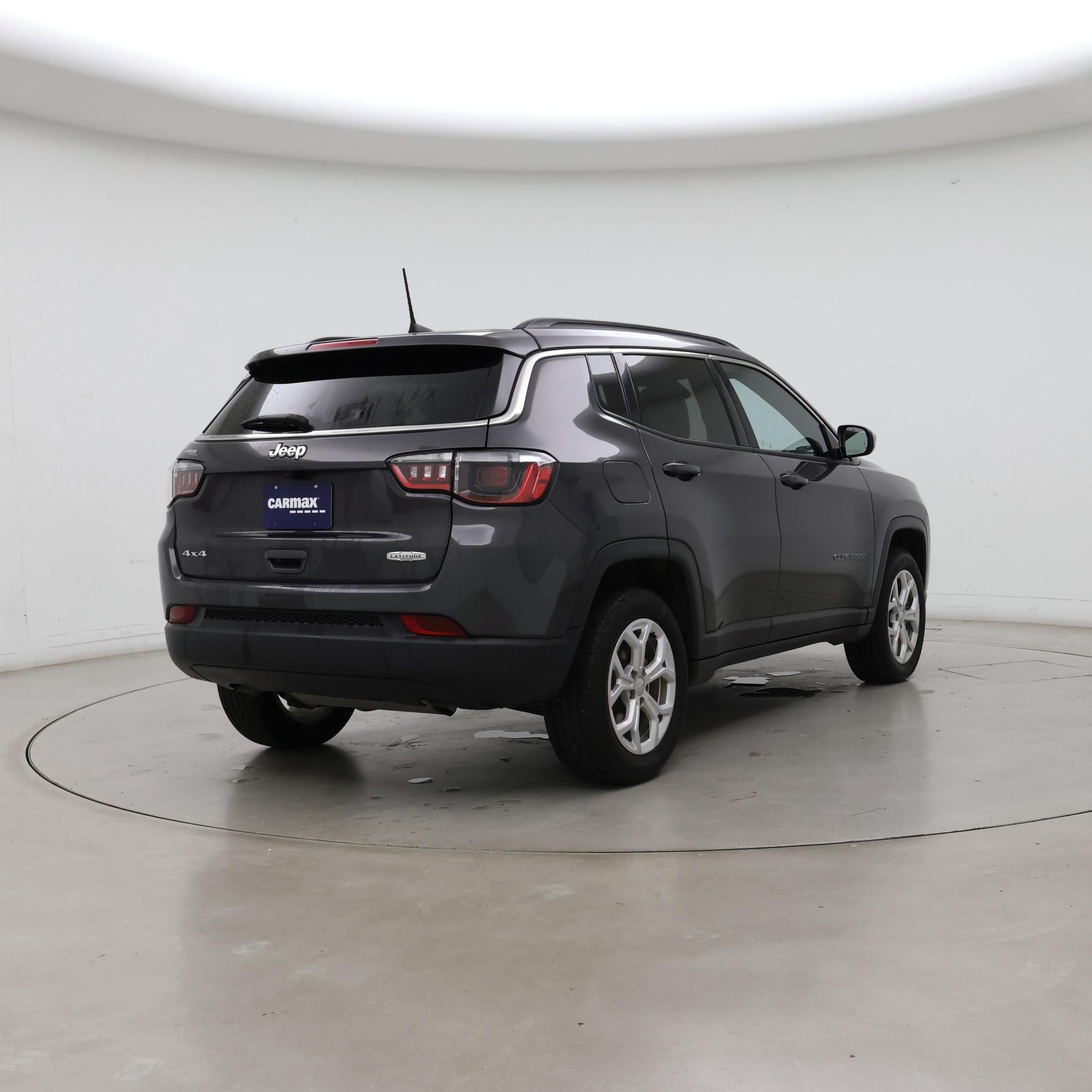 Thumbnail: 2024 Jeep Compass - 8