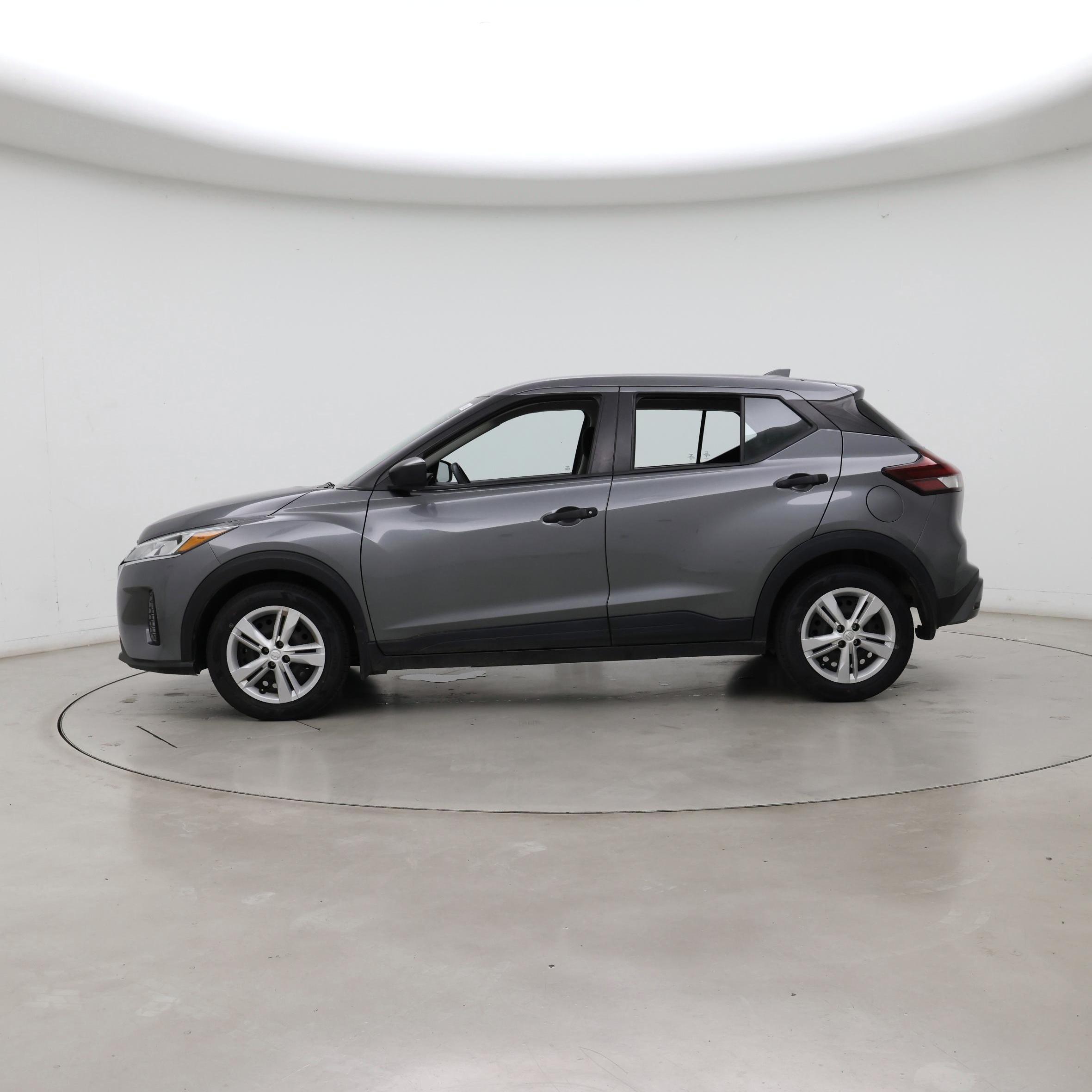 Thumbnail: 2024 Nissan Kicks - 3